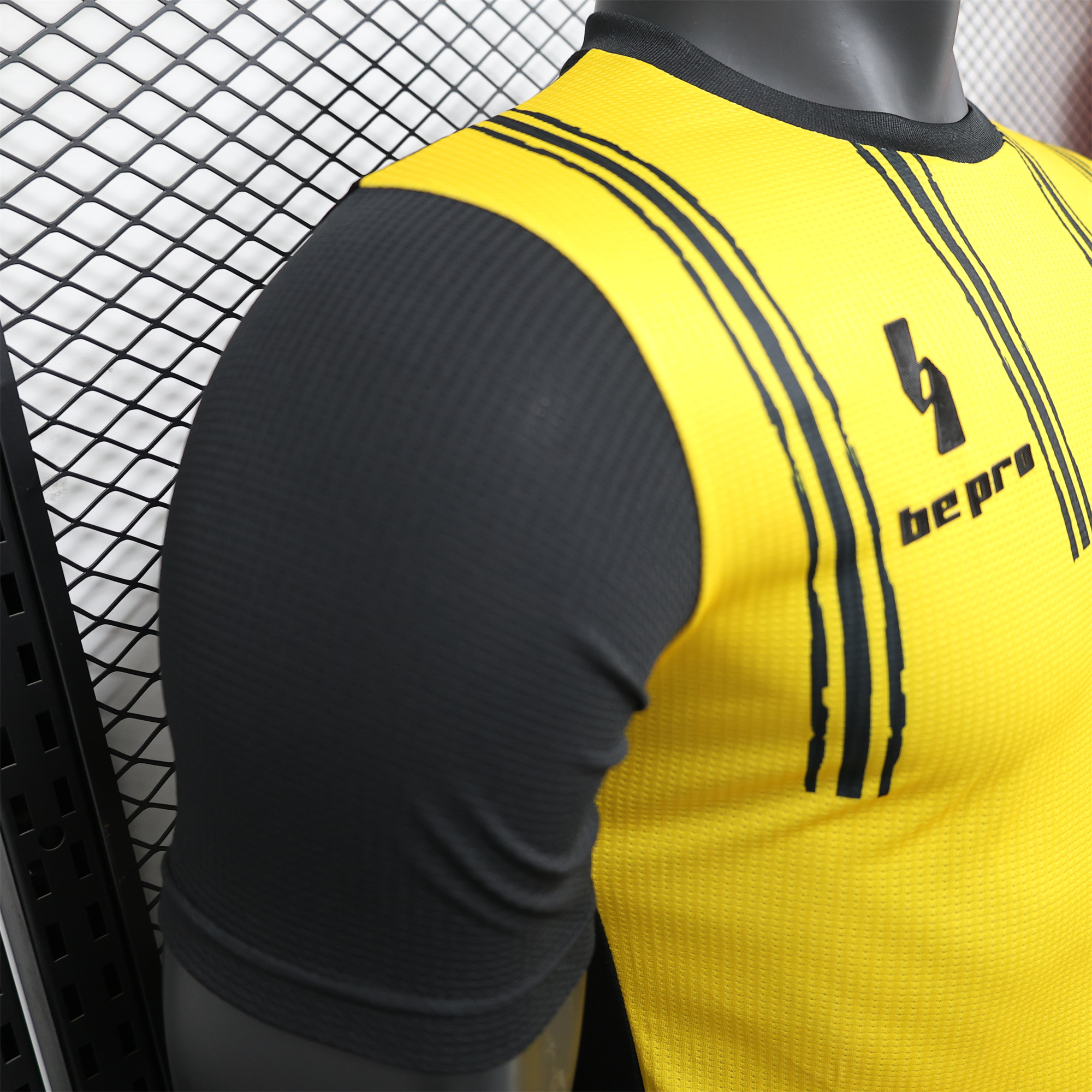 USM El Harrach 24-25 Home Unsponsored Jersey - Player Version - ManixJersey