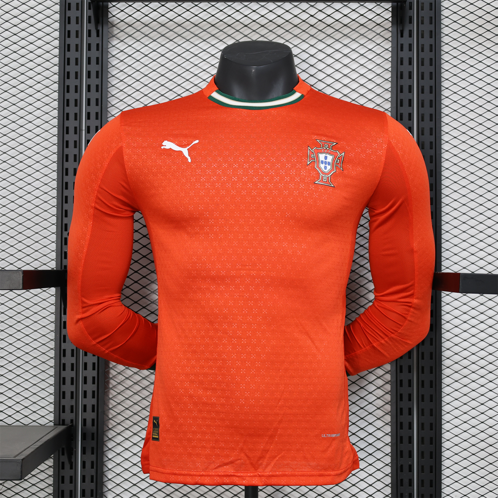 Portugal 2025-26 Home Long Sleeve Jersey - Player Version - ManixJersey