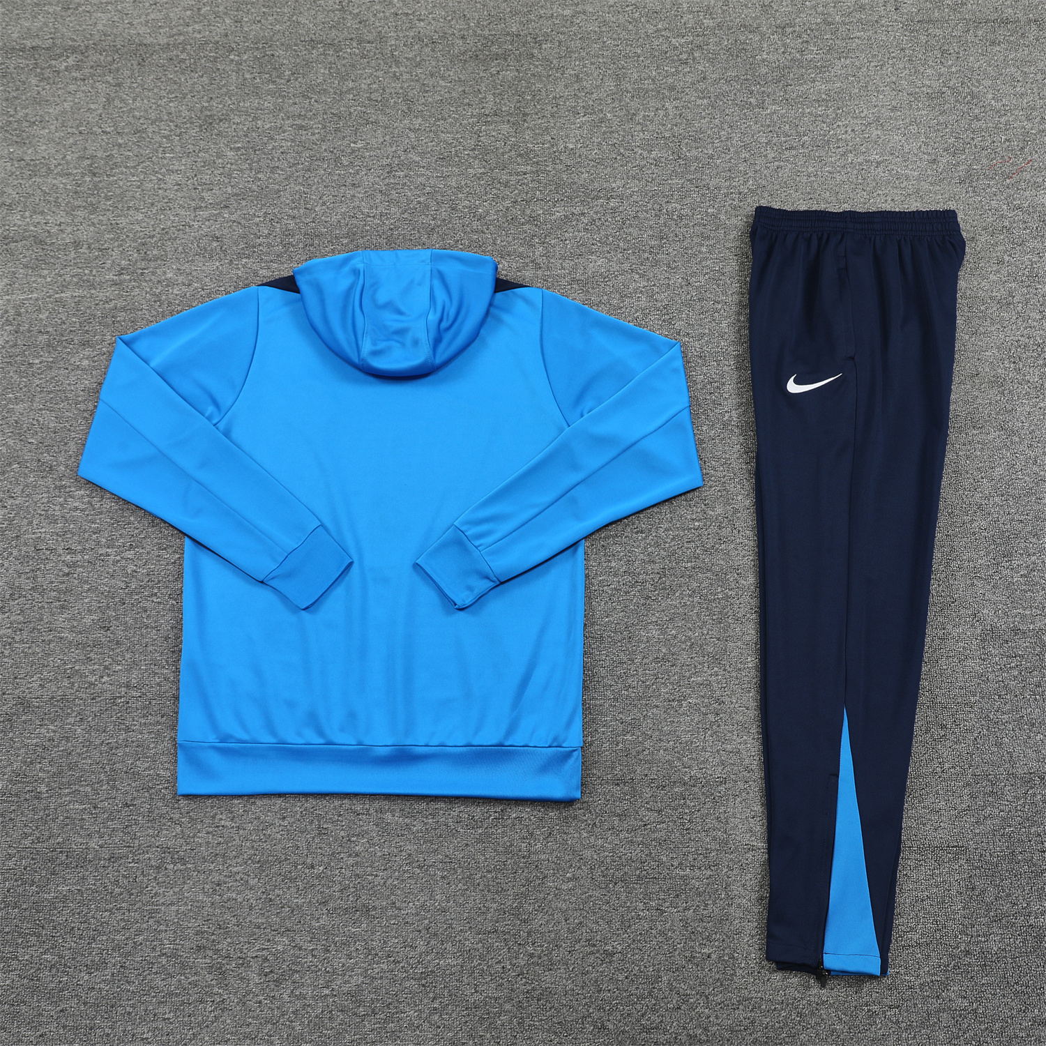 C.H.E.L.S.E.A 24-25 Training Hoodie Set - Blue Hoodie and Deep Blue Pants - ManixJersey