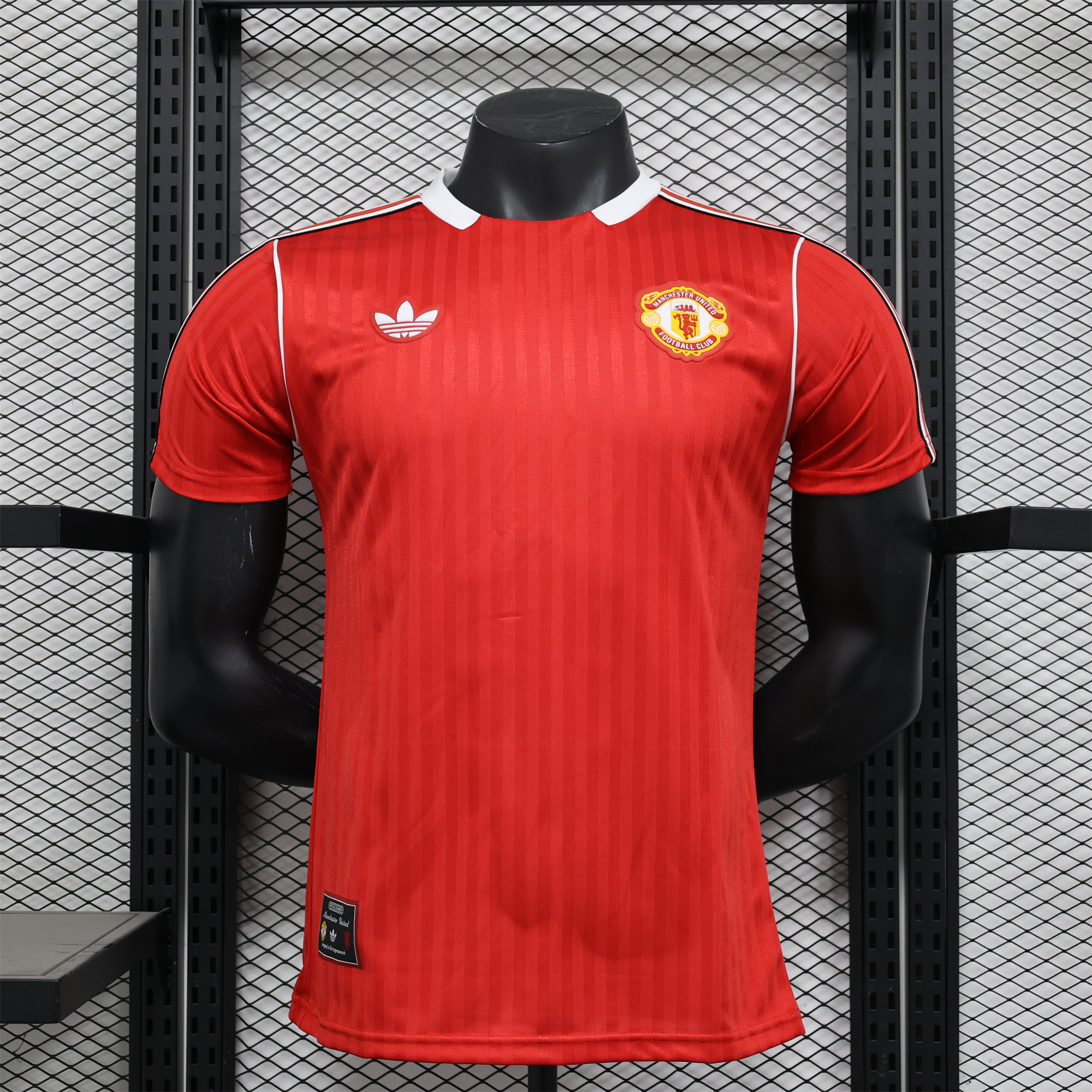 Manchester United 2025 Red Icon Retro Jersey - Player Version - ManixJersey