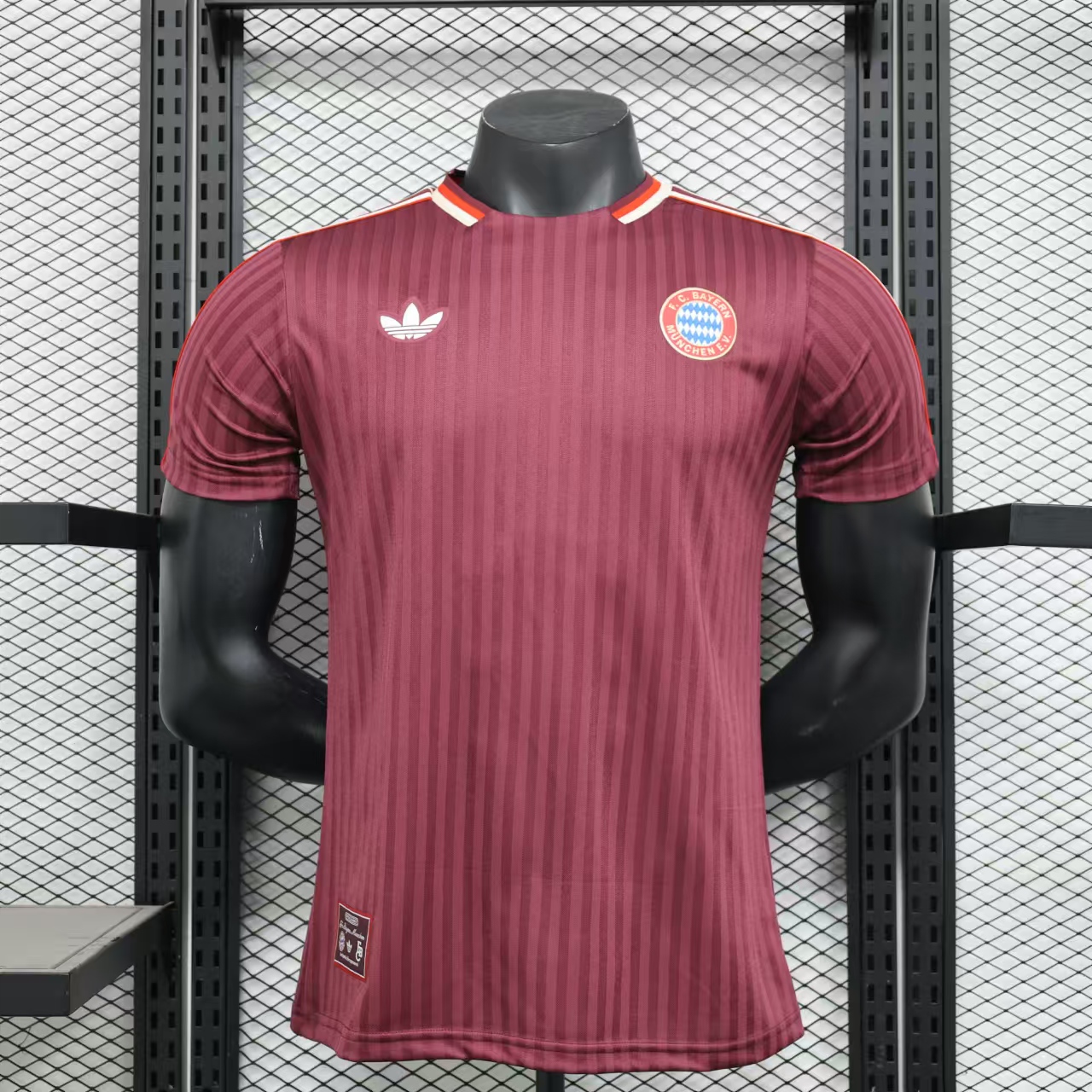 Bayern Munich 2025 Red Icon Retro Jersey - Player Version - ManixJersey