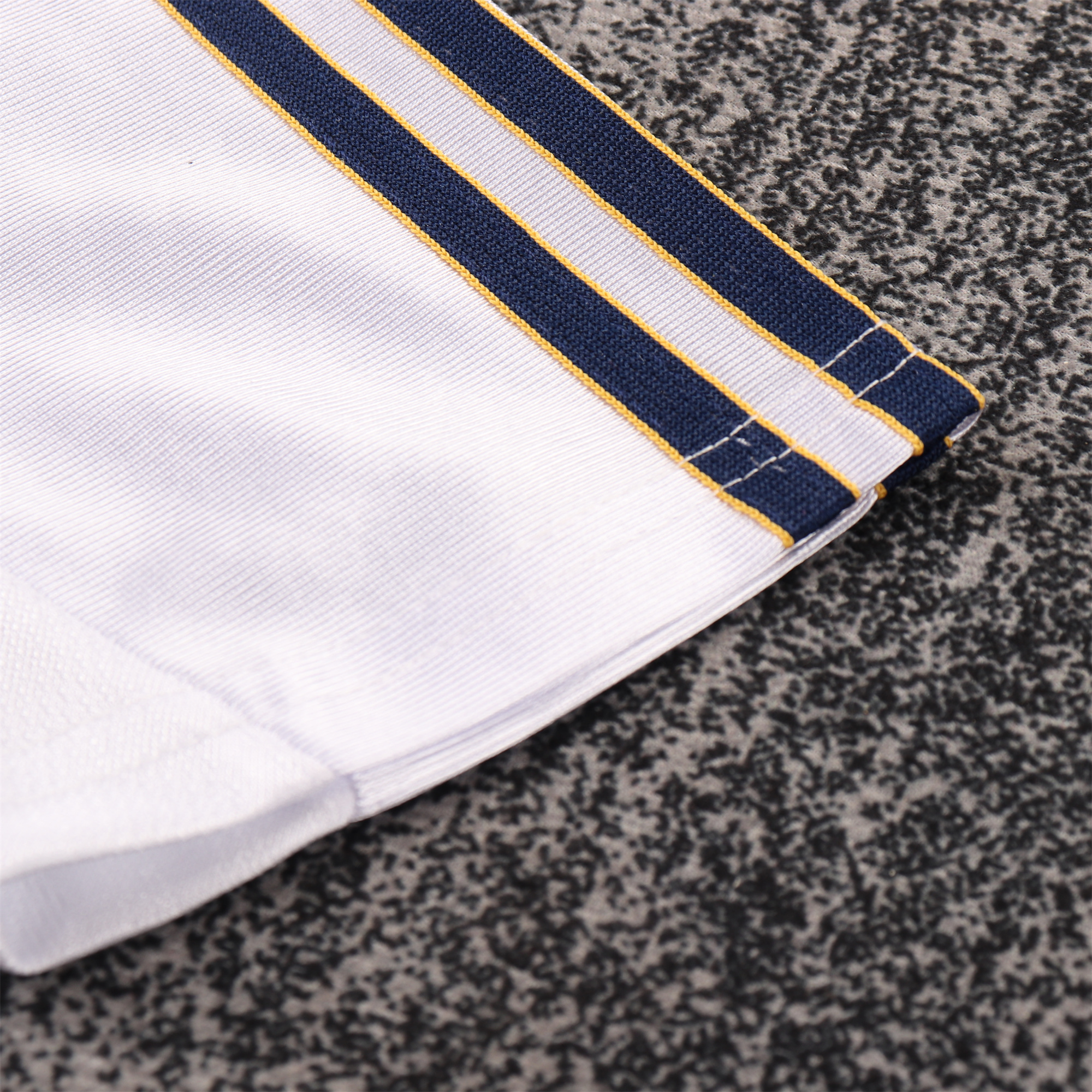 Retro Real Madrid 1998-00 Home Kids Kit - ManixJersey