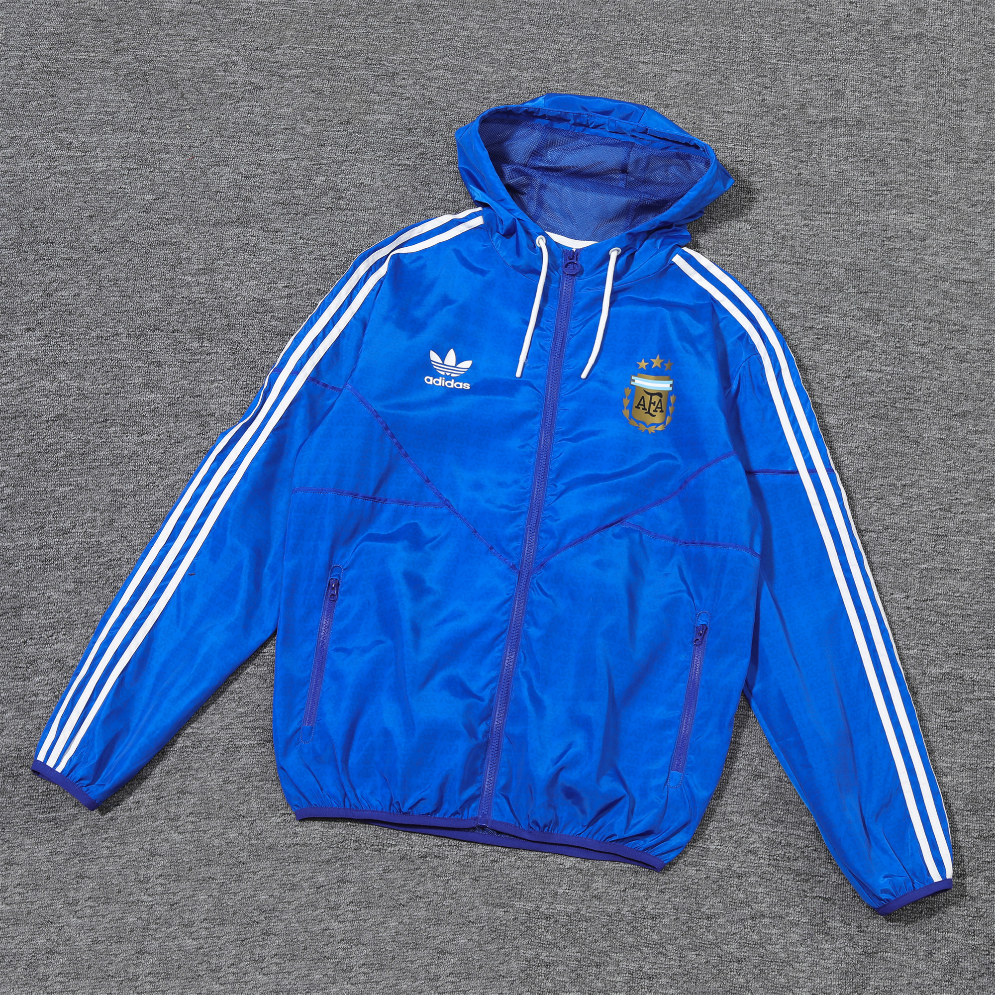 Argentine 2024 Vintage Style Blue Hooded Windbreaker - Player Version - ManixJersey