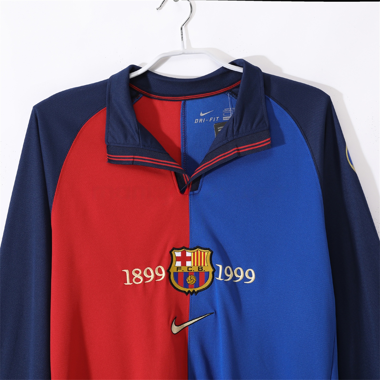 B.A.R.S.A Retro 99-00 Home Long Sleeves Jersey - ManixJersey