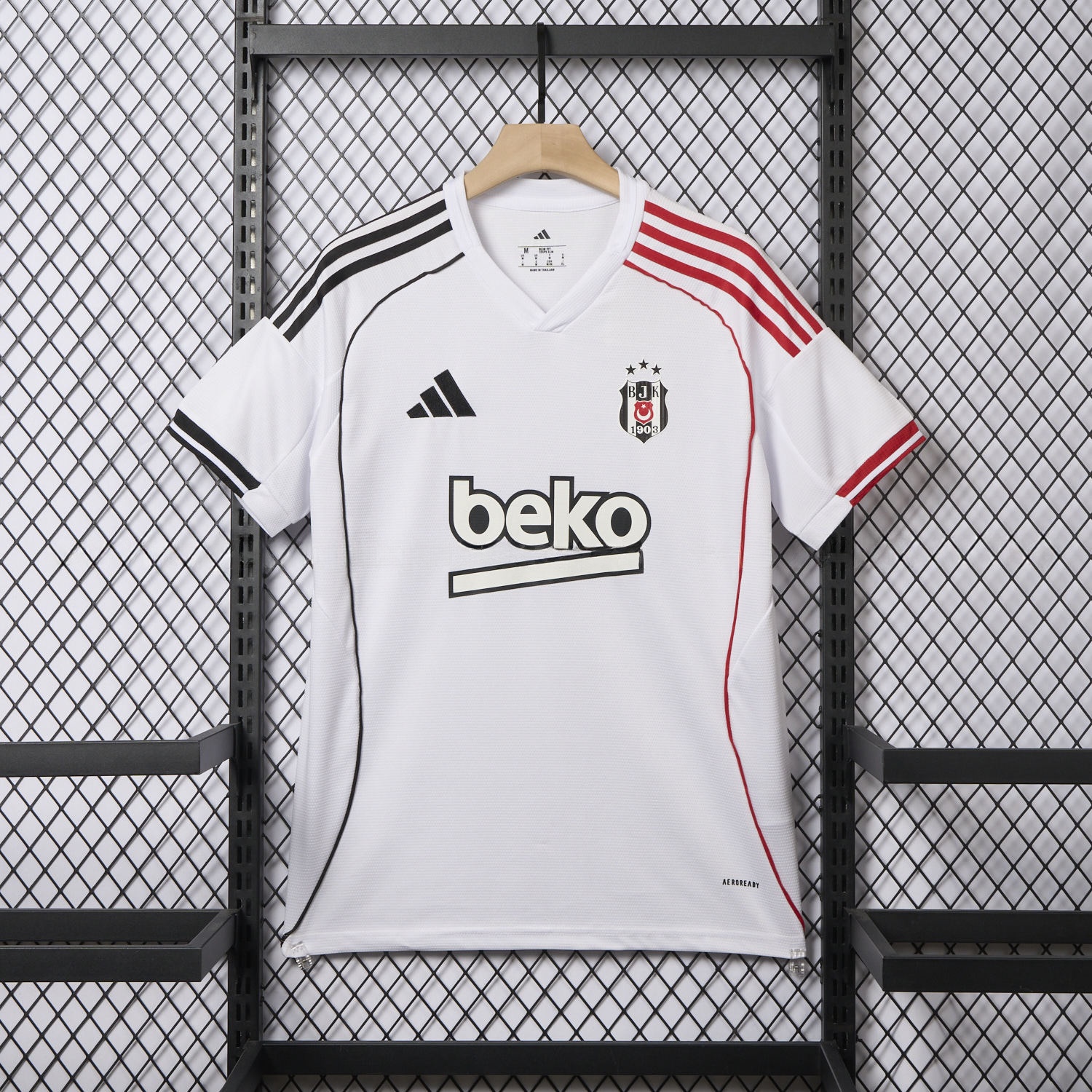Besiktas 25-26 Home Jersey - Fans Version - ManixJersey