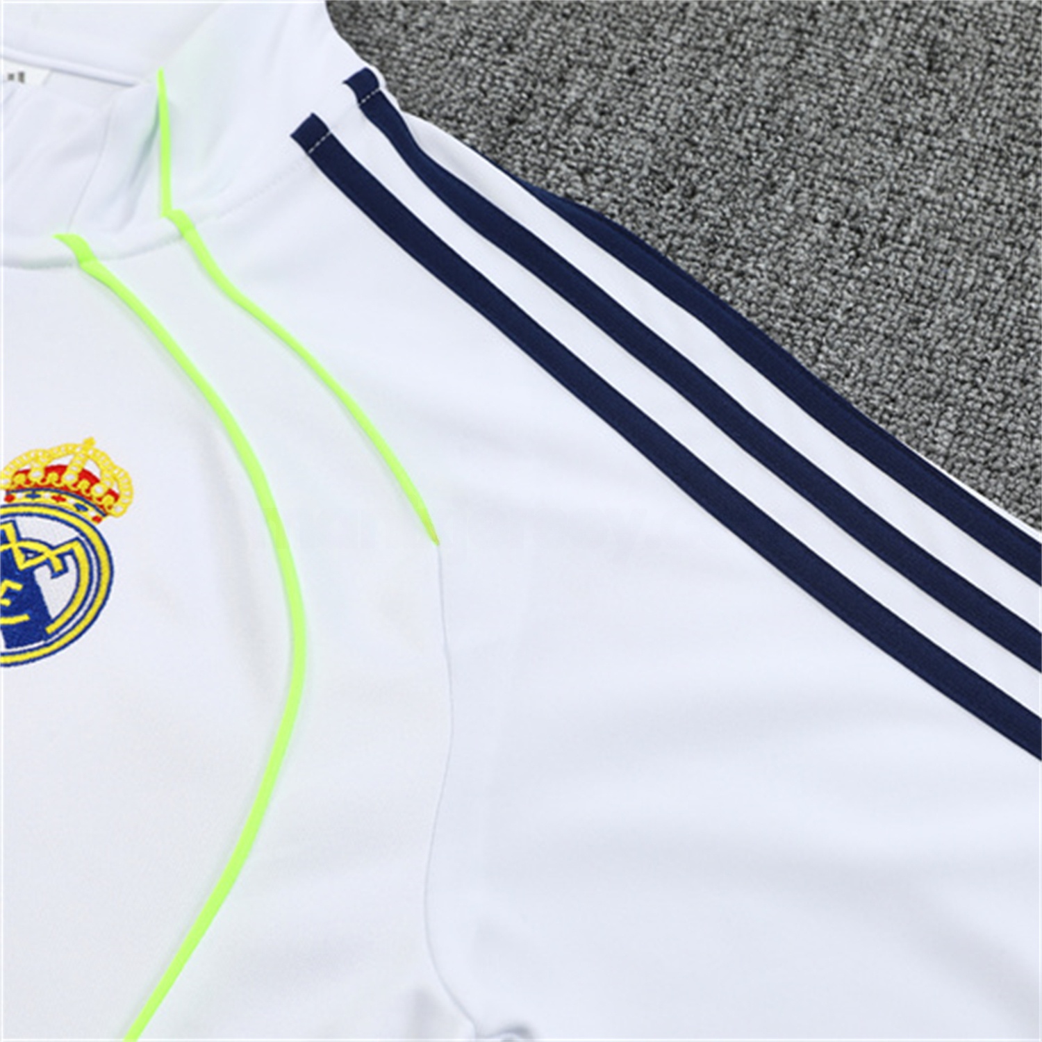 Real Madrid 25-26 Long Sleeve Training Set - Green Line White Top and Blue Pants - ManixJersey