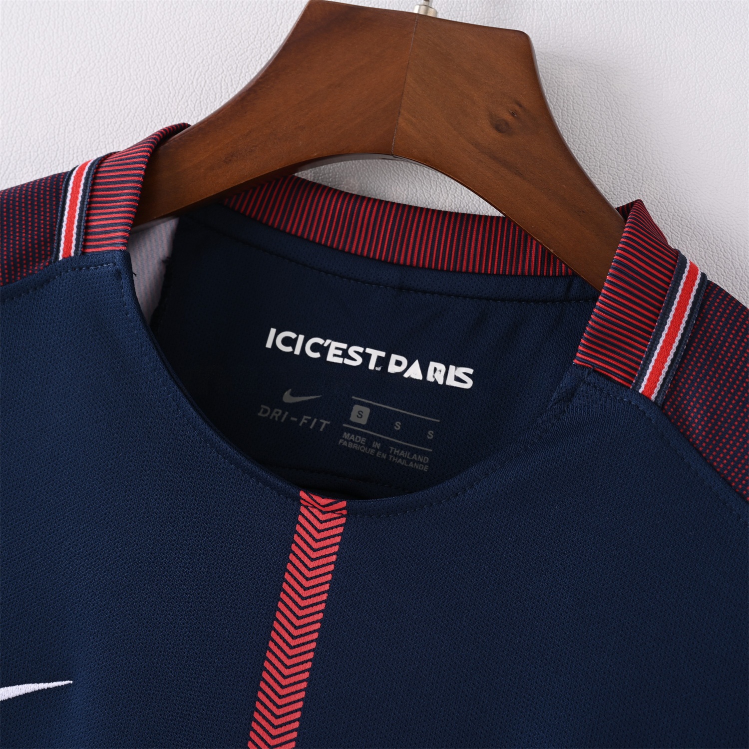 Retro Paris Saint-Germain PSG 2017-18 Home Jersey - ManixJersey