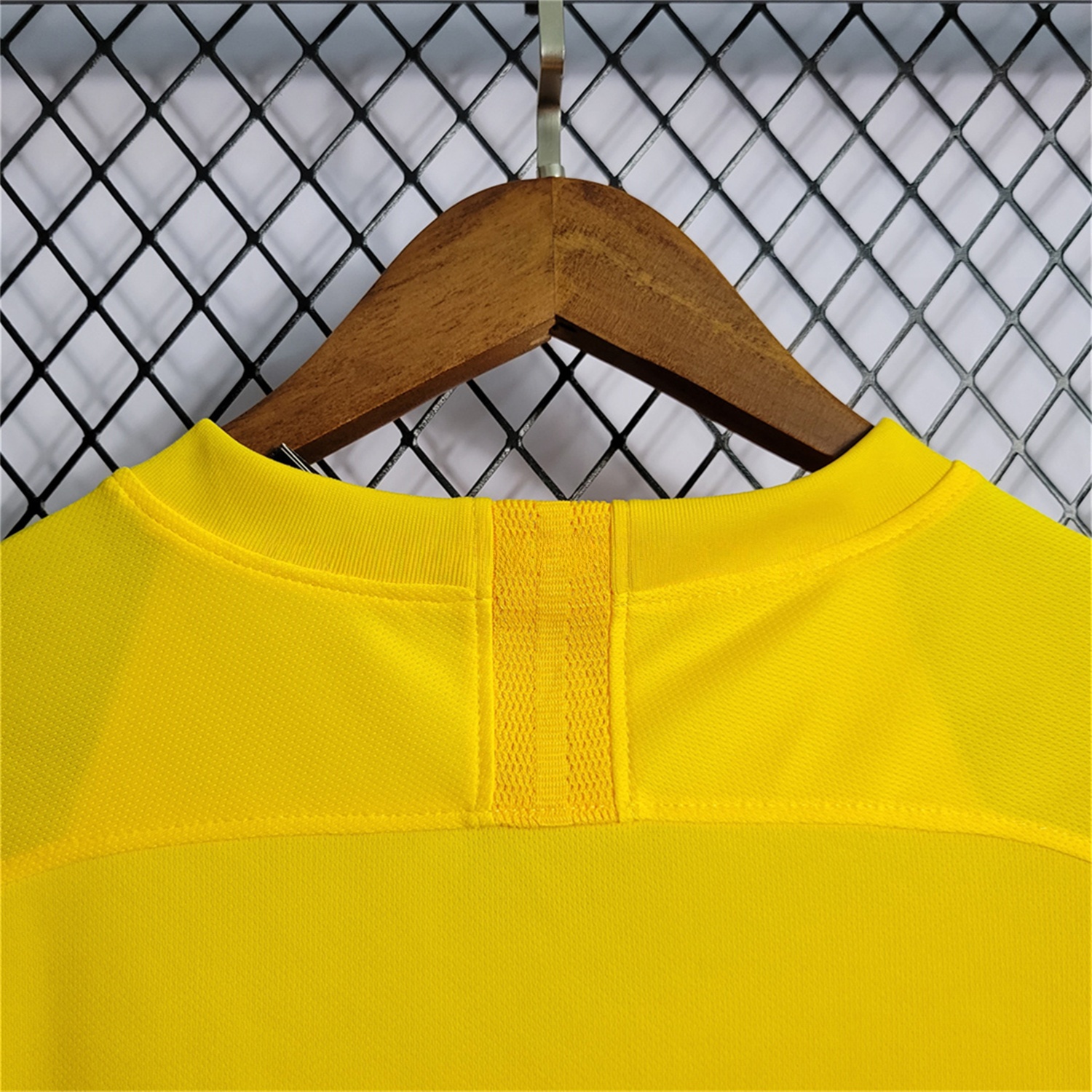 Retro B.A.R.S.A 19-20 Fourth Jersey - ManixJersey