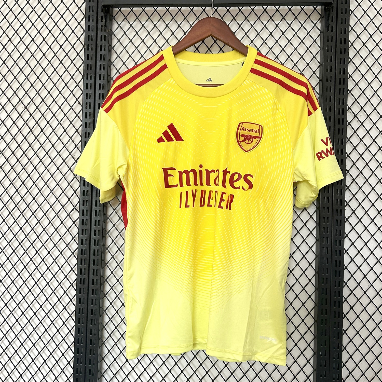 Arsenal 25-26 Yellow Goalkeeper Jersey - Fans Version - ManixJersey