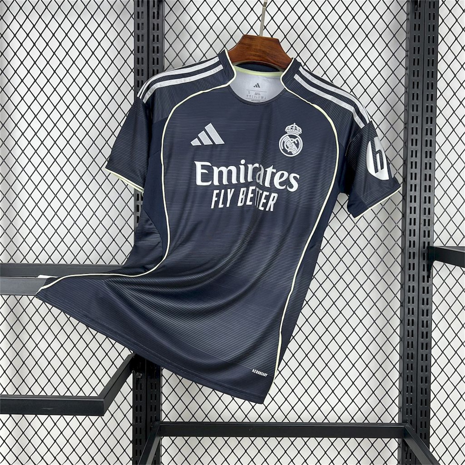 Real Madrid 25-26 Away Jersey - Fans Version - ManixJersey