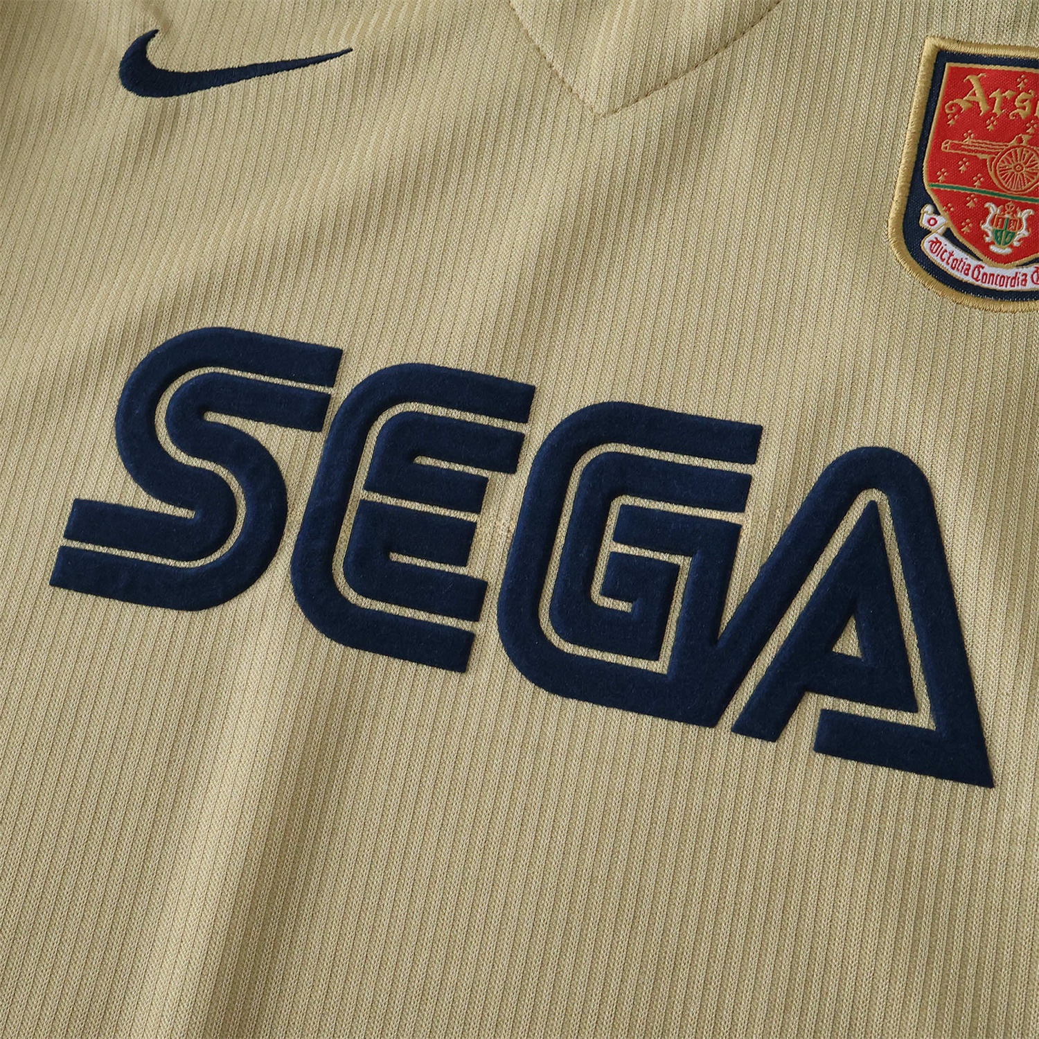 Retro Arsenal 2001-02 Away Kids Kit - ManixJersey