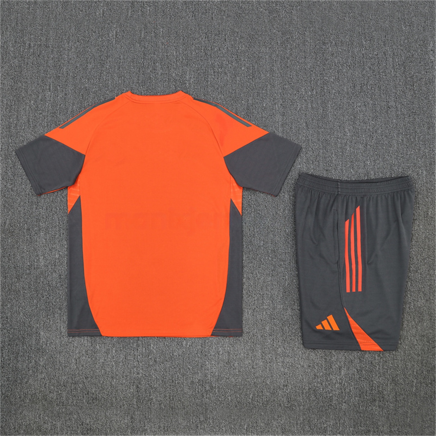 Bayern Munich 25-26 Kids Short-Sleeve Training Set - Orange Top & Gray shorts - ManixJersey