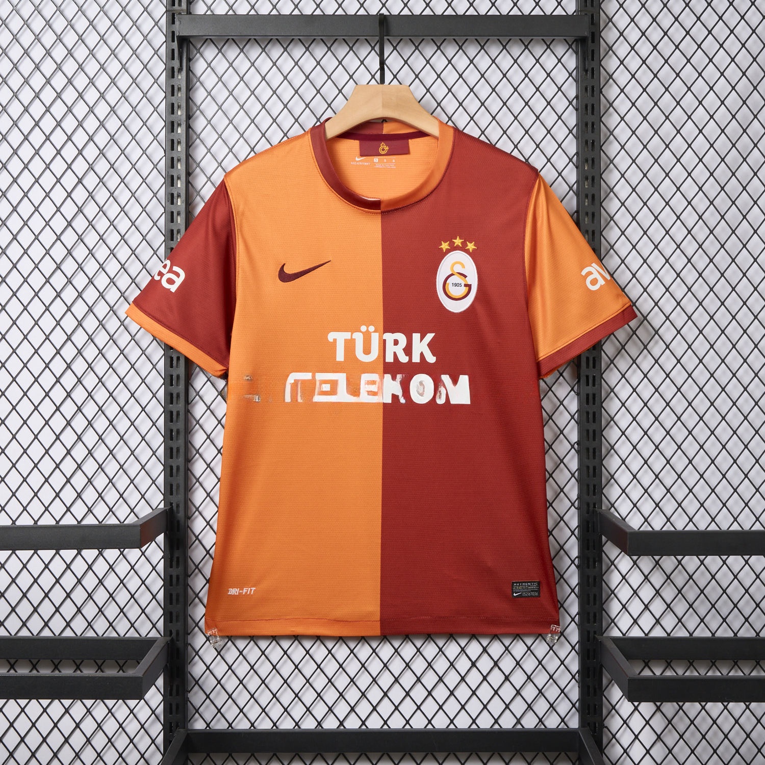 Retro Galatasaray 2013-14 Home Jersey - ManixJersey