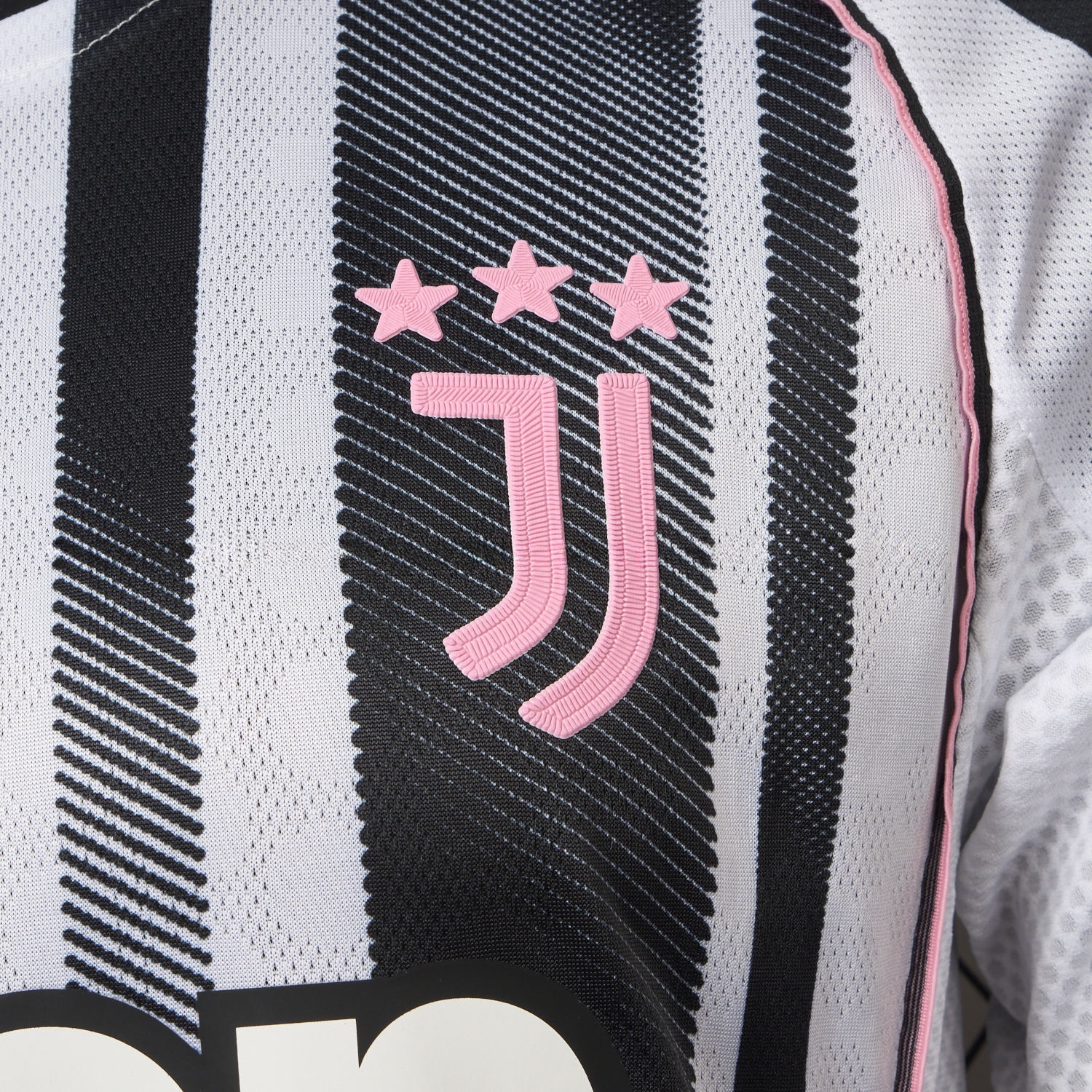 Juventus 25-26 Home Jersey With Chest Patch - Player Version - ManixJersey