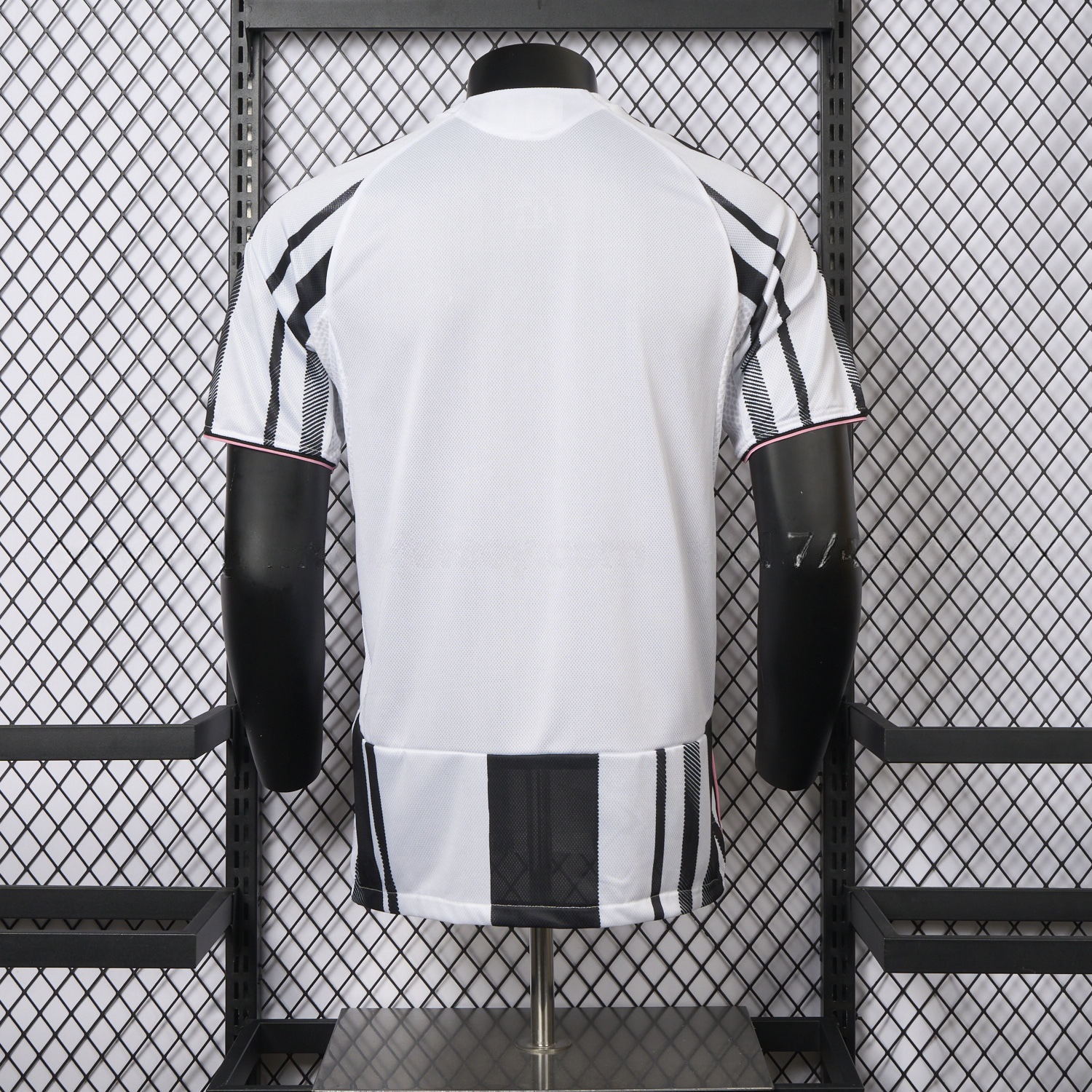Juventus 25-26 Home Jersey With Chest Patch - Player Version - ManixJersey