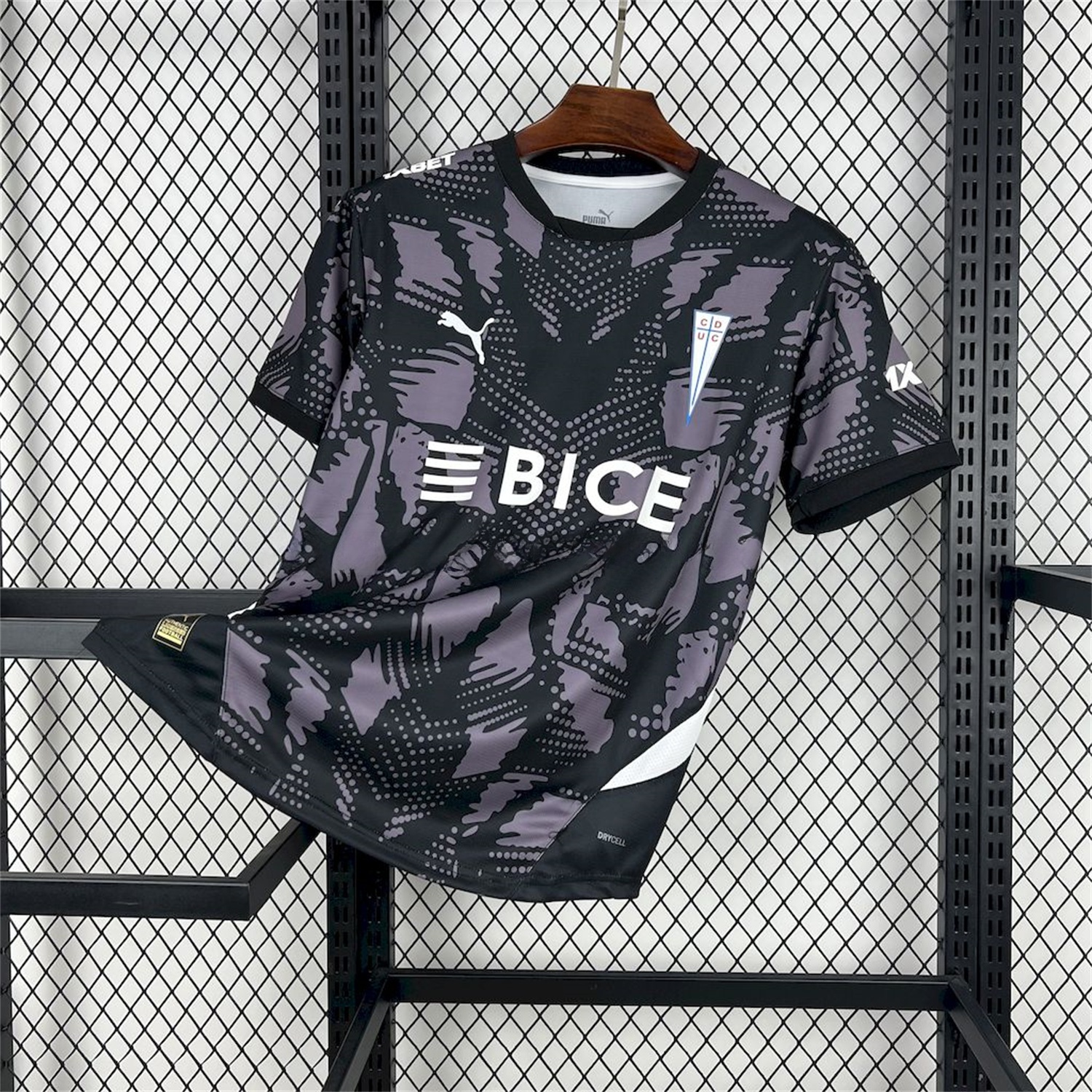 Universidad Católica del Chile 2025 Black GK Goalkeeper Jersey - Fans Version - ManixJersey