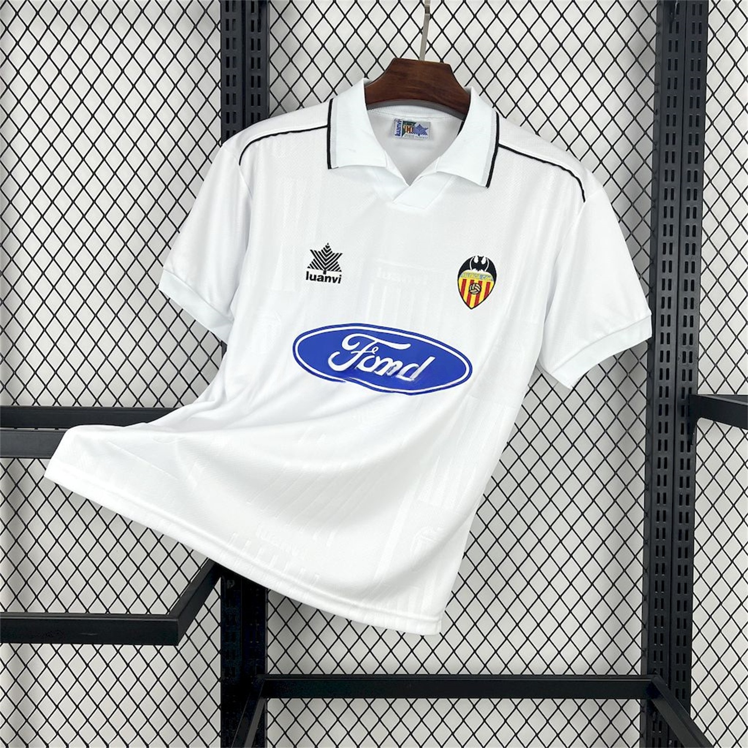 Retro Valencia 1996-97 Home Jersey - ManixJersey