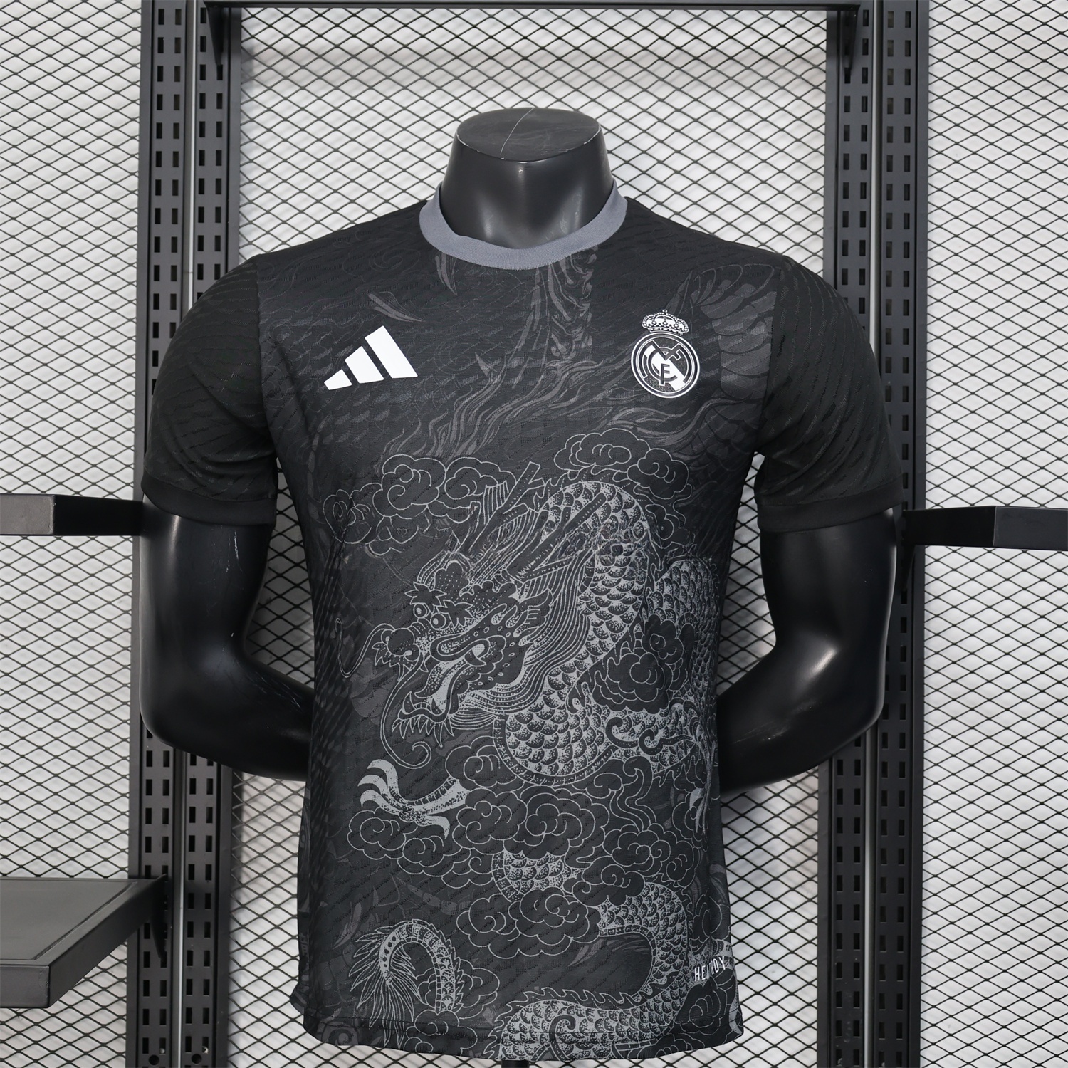 Real Madrid 25-26 Grey Chinese Loong and Auspicious Clouds Line Drawing Black Jersey - Player Version - ManixJersey
