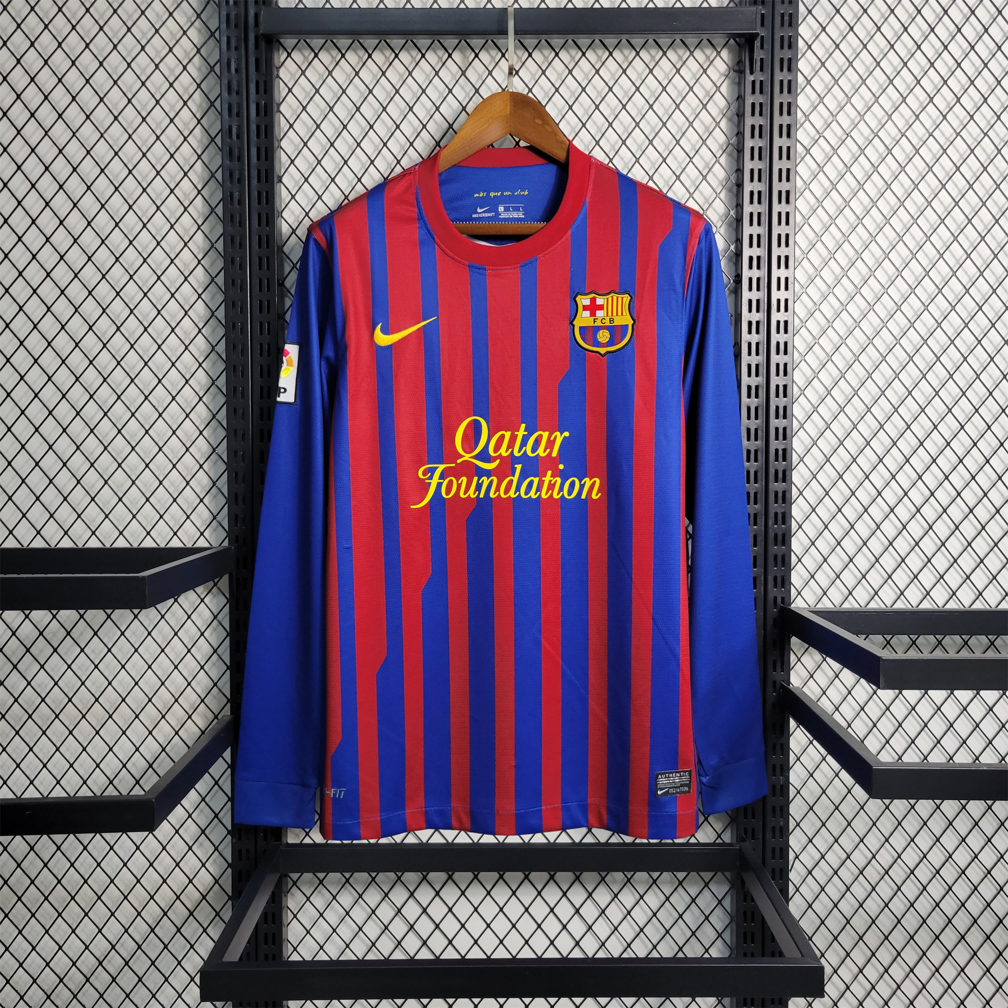 Retro Barcelona 11-12 Home Stadium Long Sleeve Jersey - ManixJersey