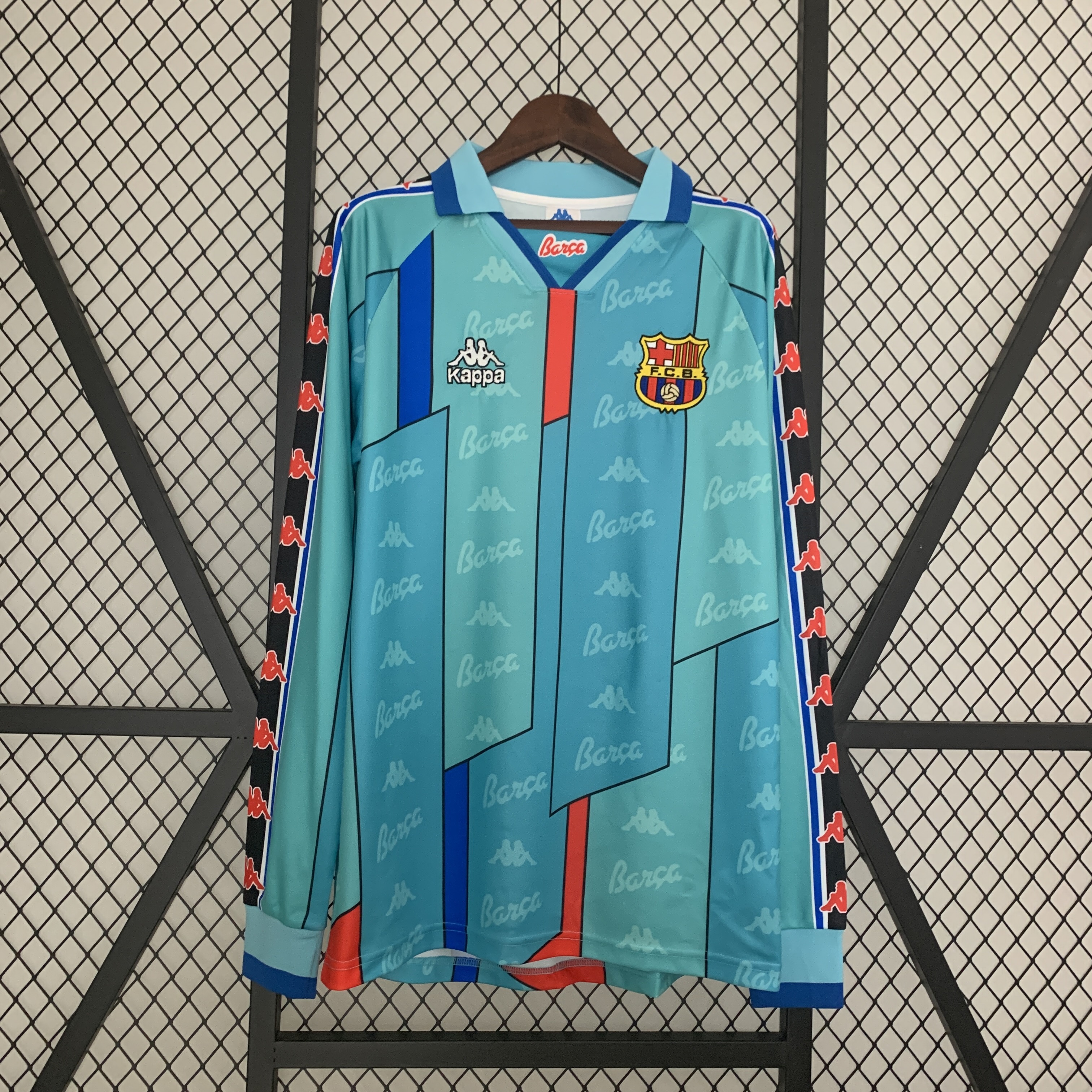 Retro Barcelona 96-97 Away Stadium Long Sleeve Jersey - ManixJersey