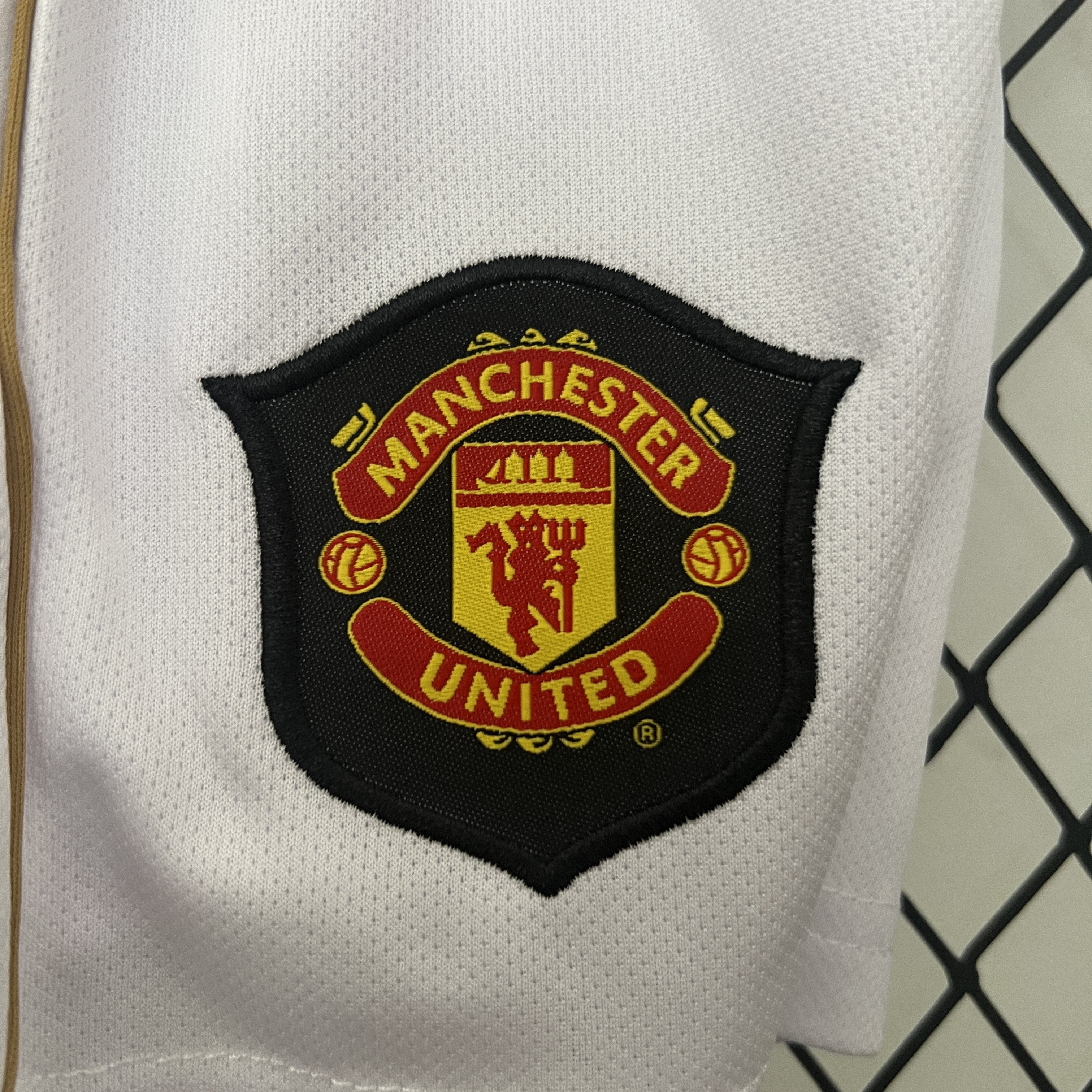 Retro Manchester United 2006-07 Home Stadium Kids Kit - ManixJersey