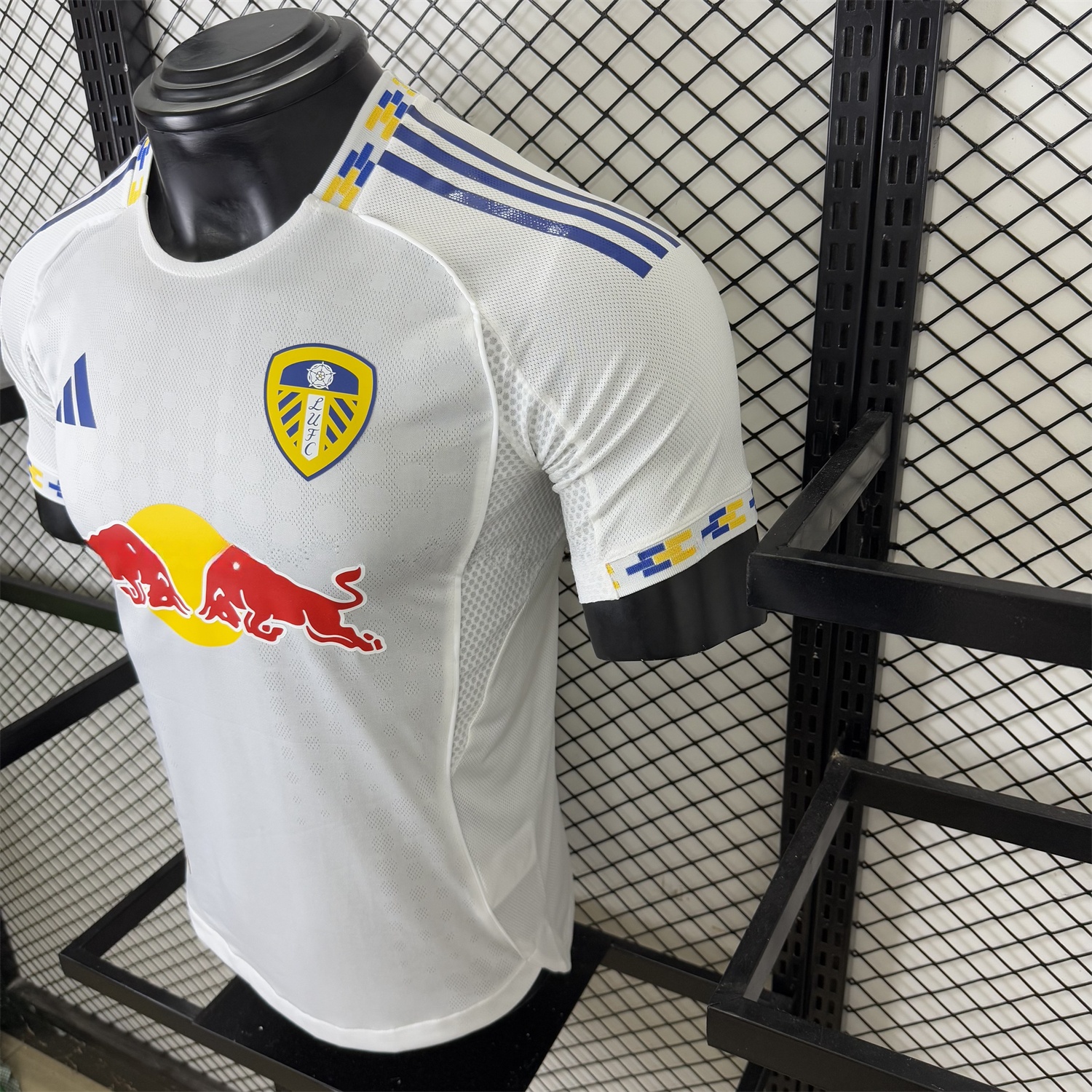 Leeds United 25-26 Home Jersey - Player Version - ManixJersey