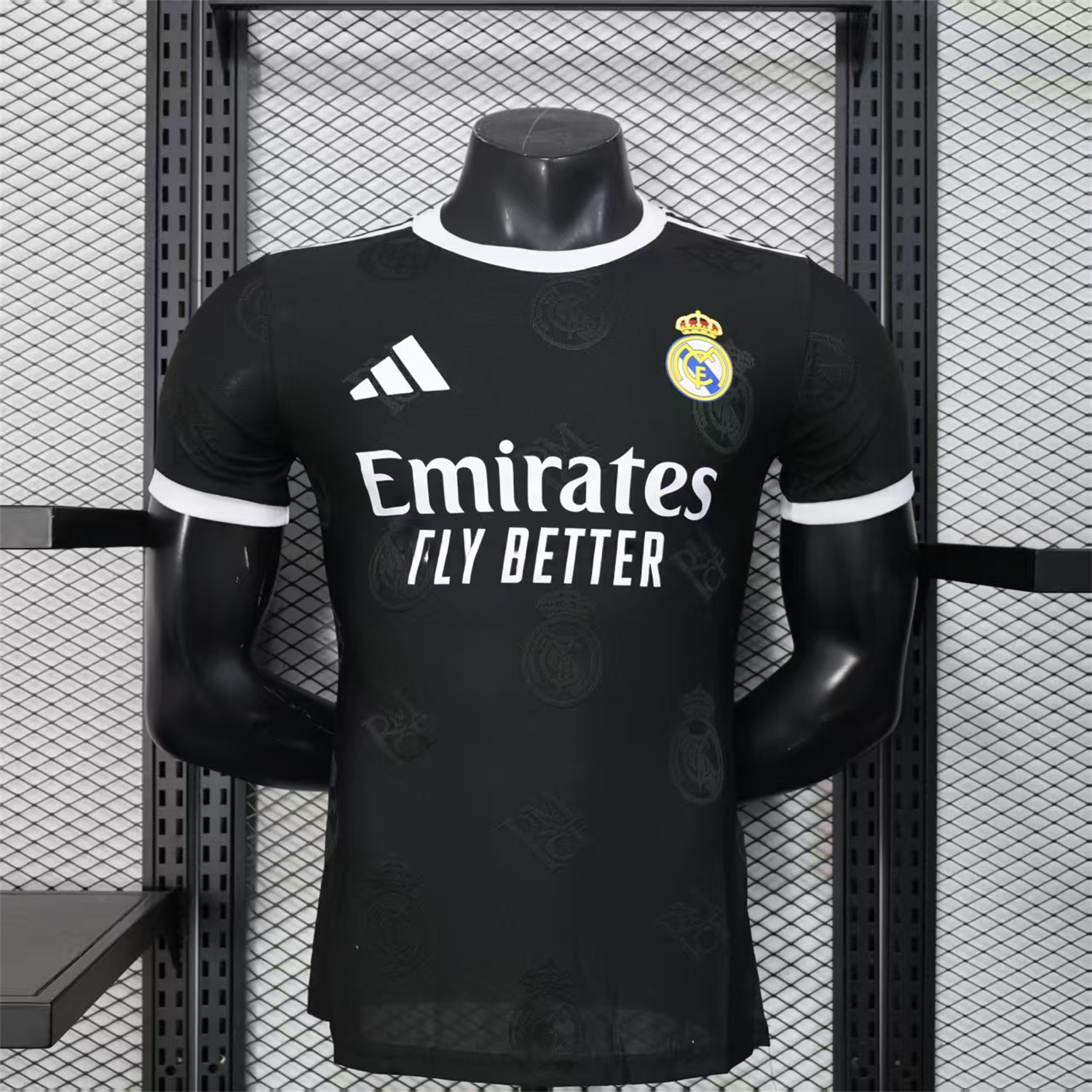 Real Madrid 25-26 Black Team Logo Jacquard Special Jersey - Player Version - ManixJersey