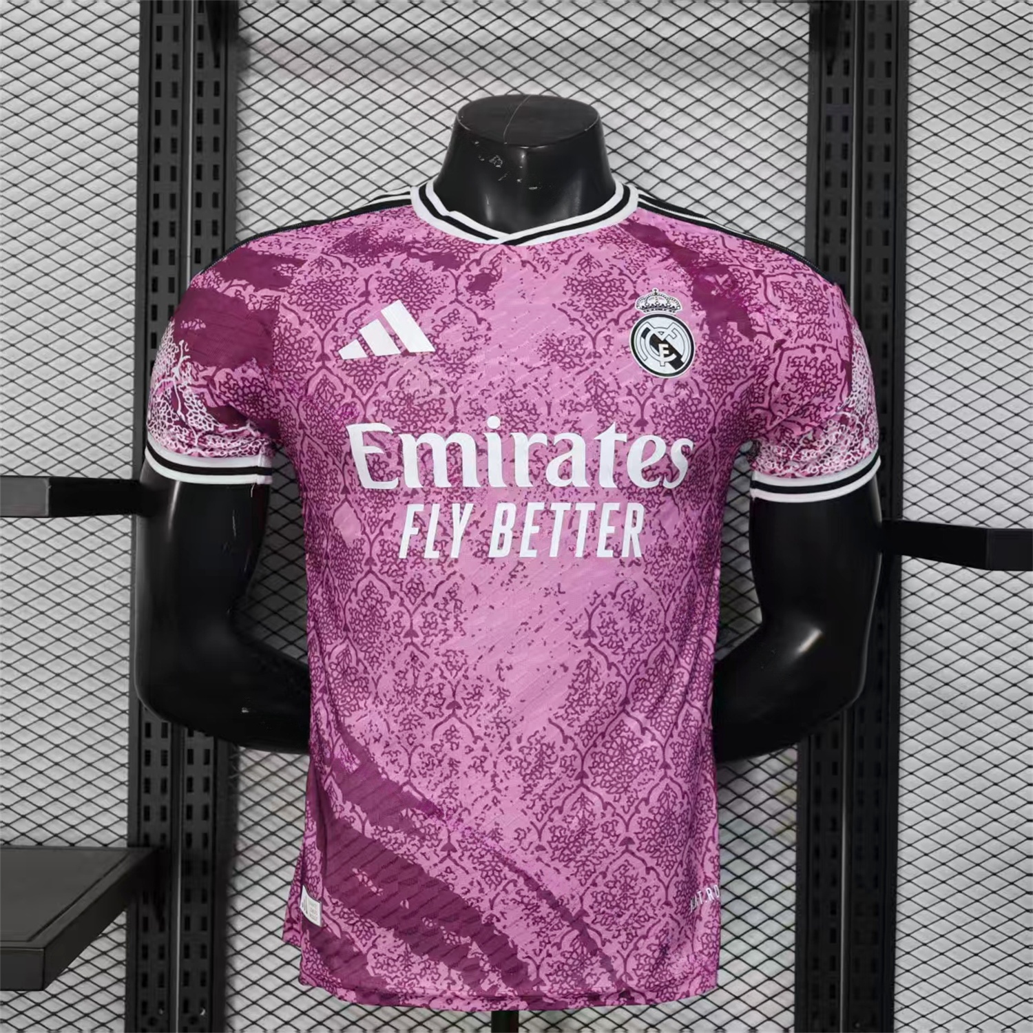 Real Madrid 25-26 Pink With Purple Texture Special Jersey - Player Version - ManixJersey