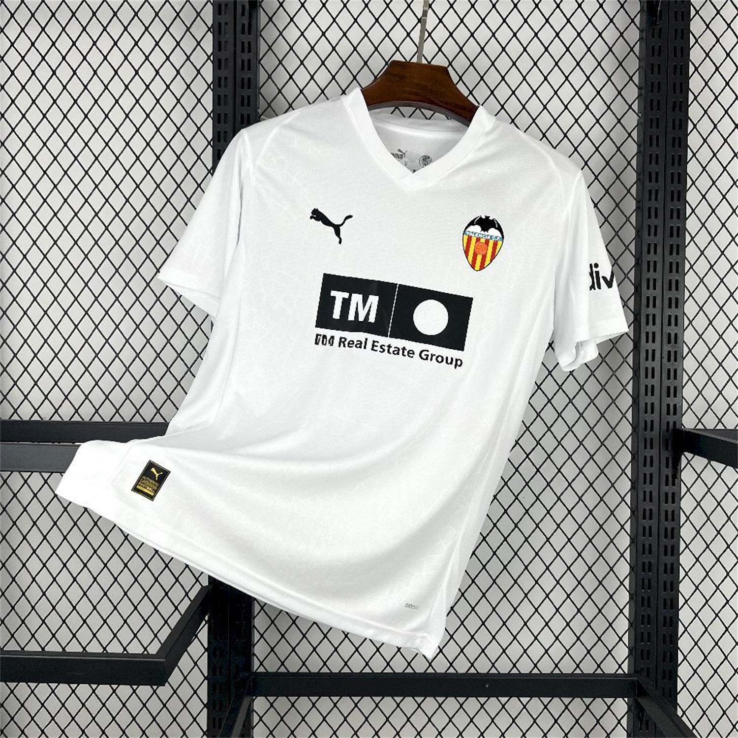 Valencia 25-26 Home Jersey - Fans Version - ManixJersey