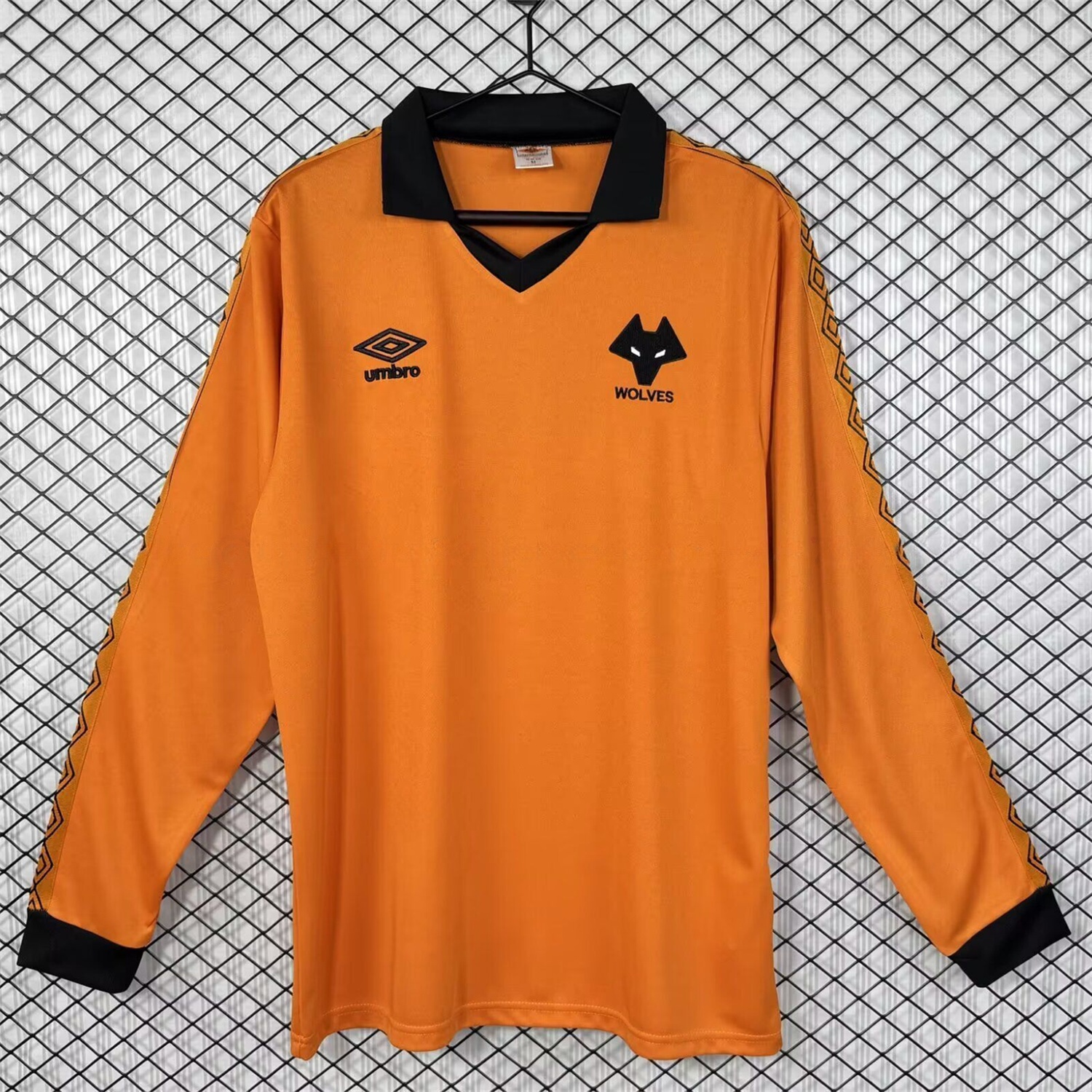 Retro Wolverhampton Wanderers Wolves 1979-82 Home Long Sleeves Jersey - Fans Version - ManixJersey