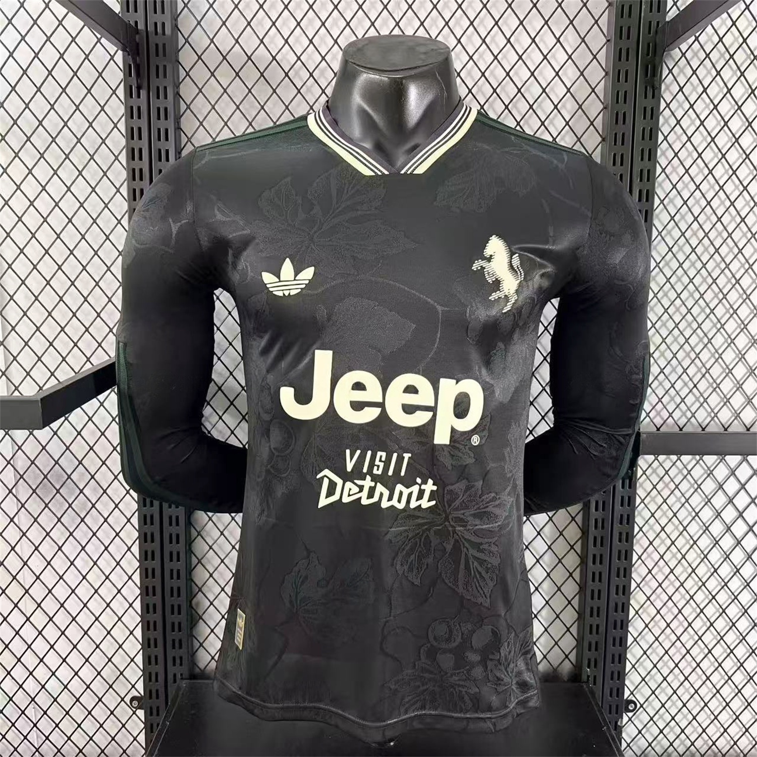 Juventus 25-26 Third Black Long Sleeves Jersey - Player Version - ManixJersey