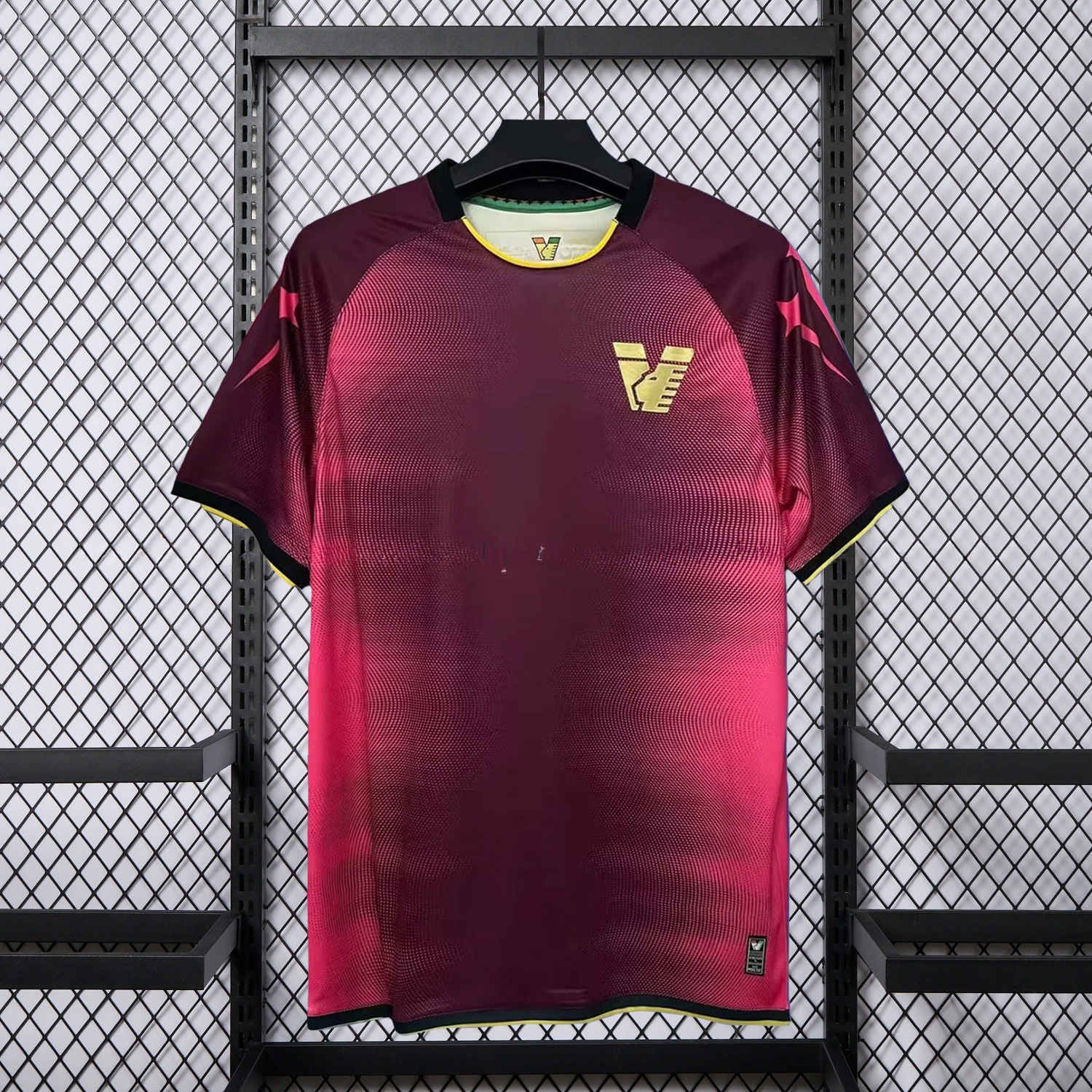 Venezia FC 25-26 Pre-Match Red Jersey - Fans Version - ManixJersey