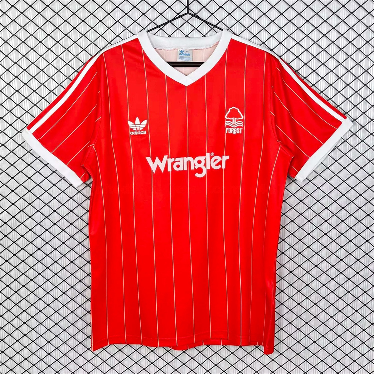 Retro Nottingham Forest 1982-84 Home Jersey - ManixJersey