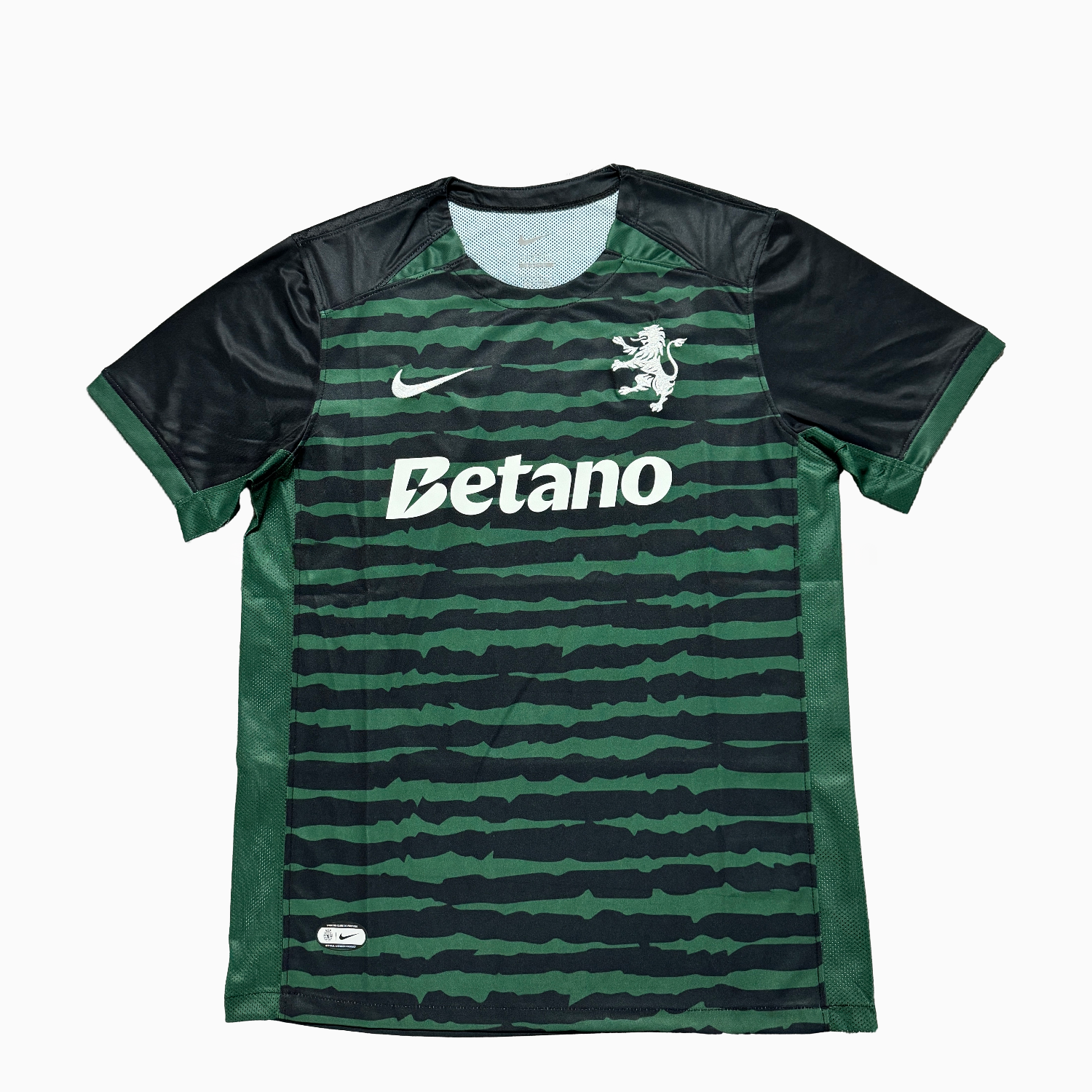 Sporting CP 25-26 Christmas Special Jersey - Fans Version - ManixJersey