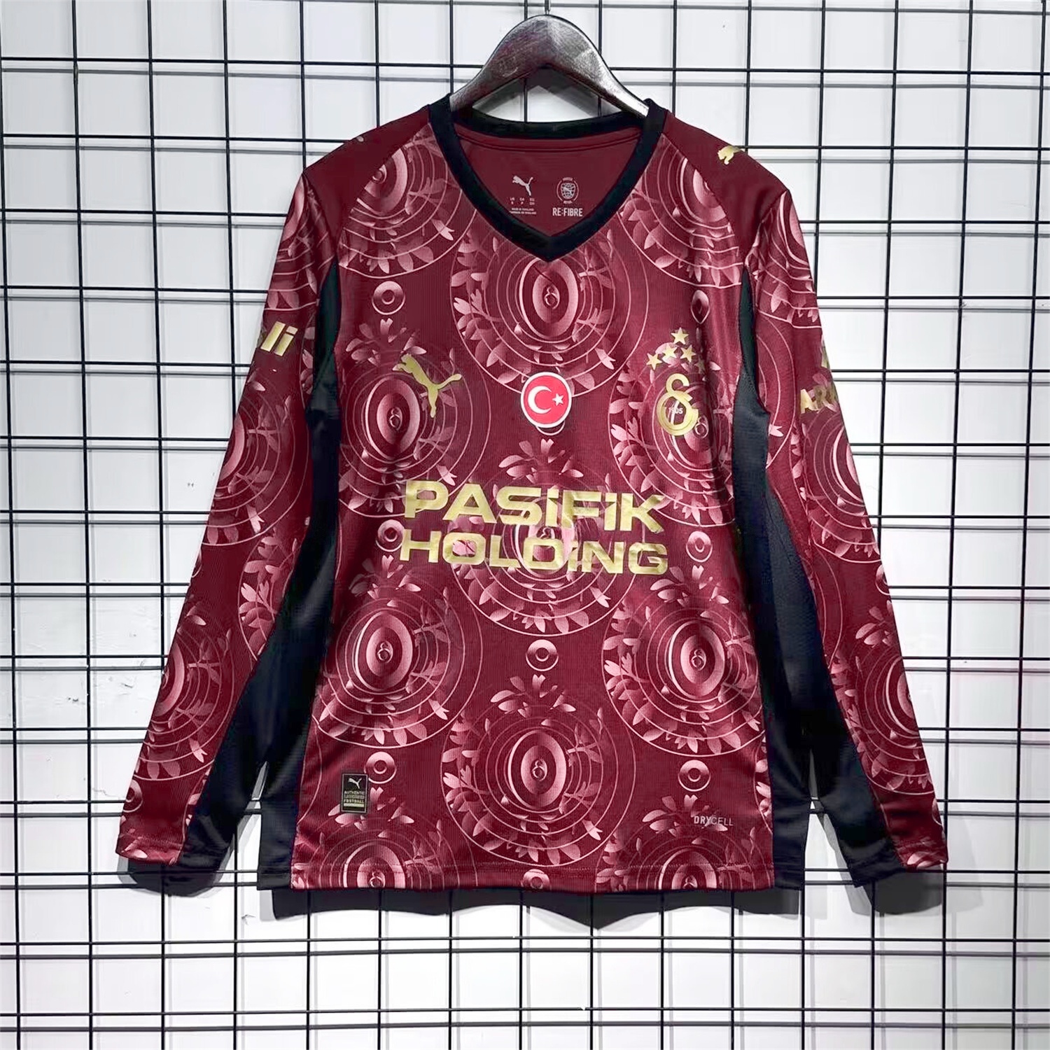 Galatasaray 25-26 Third Long Sleeves Jersey with Five Stars - Fans Version - ManixJersey