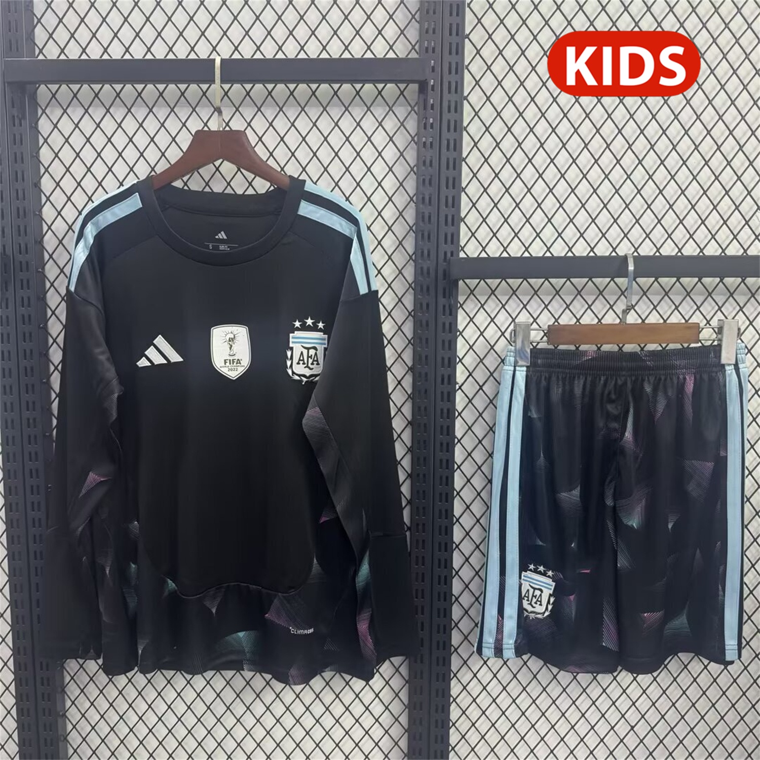 Argentina 2026 Goalkeeper Black Long Sleeves Kids Kit - ManixJersey