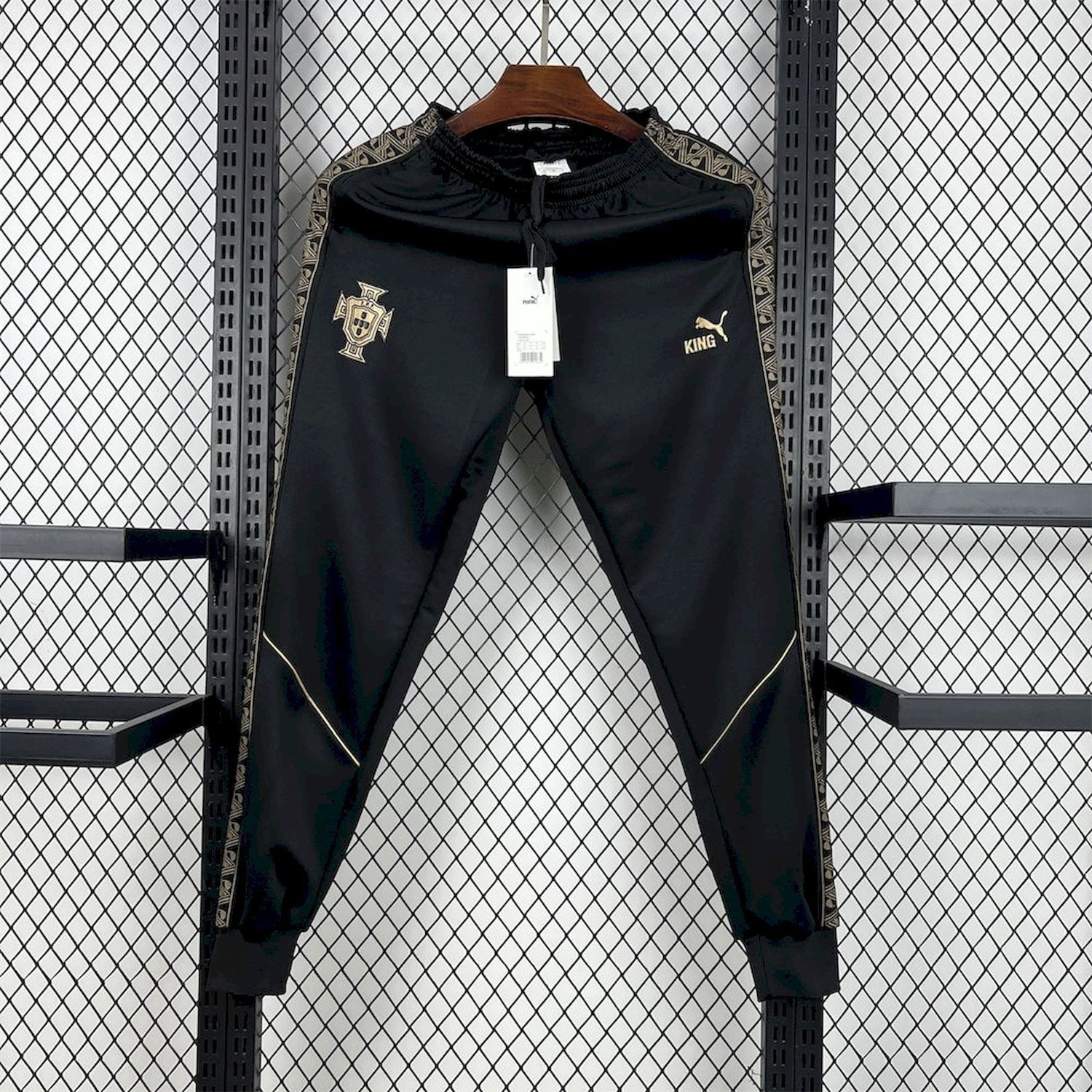 Portugal 25-26 Eusebio Special Windbreaker Training Set - Black White Top and Pants - ManixJersey