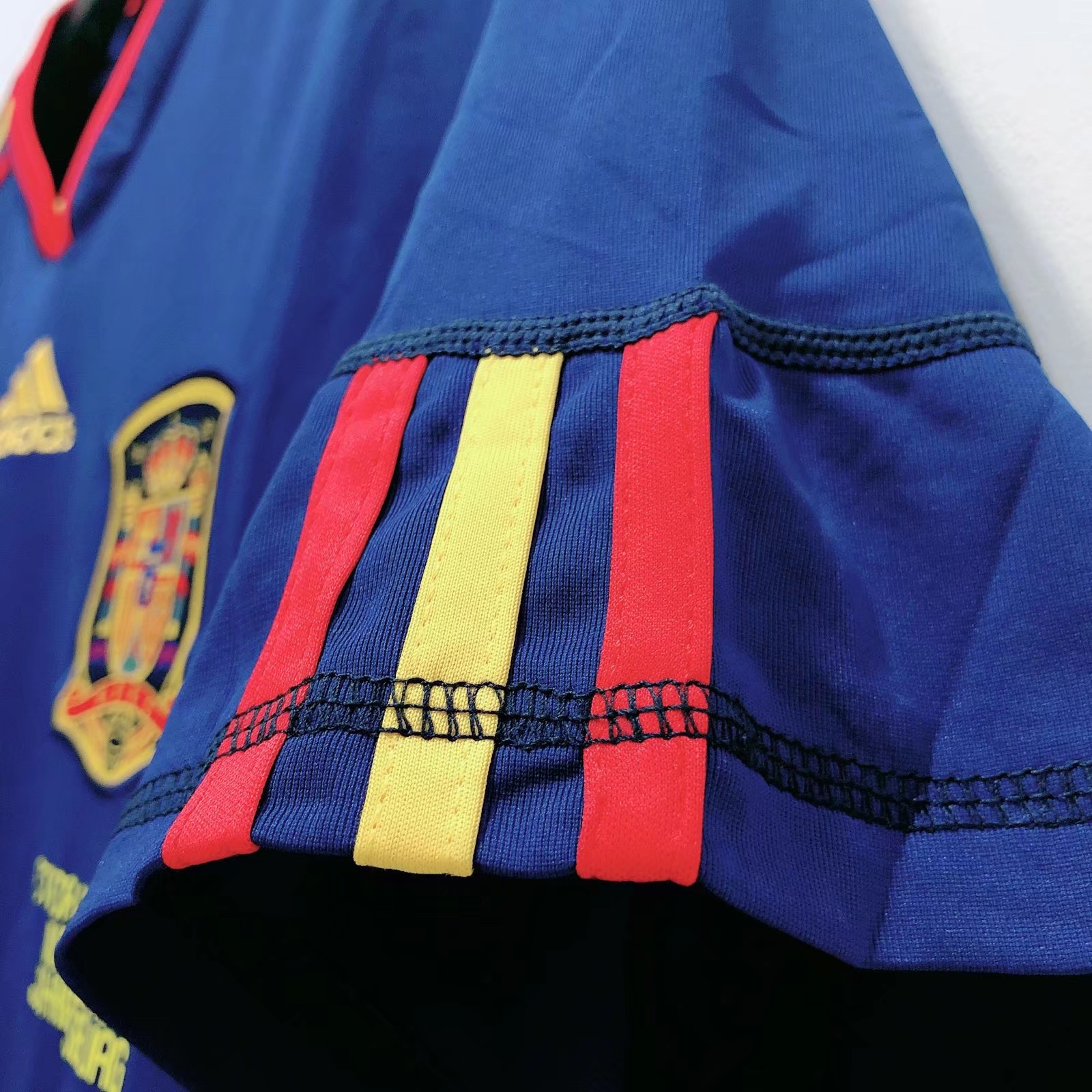 Retro Spain 2010 Away Stadium Jersey - ManixJersey