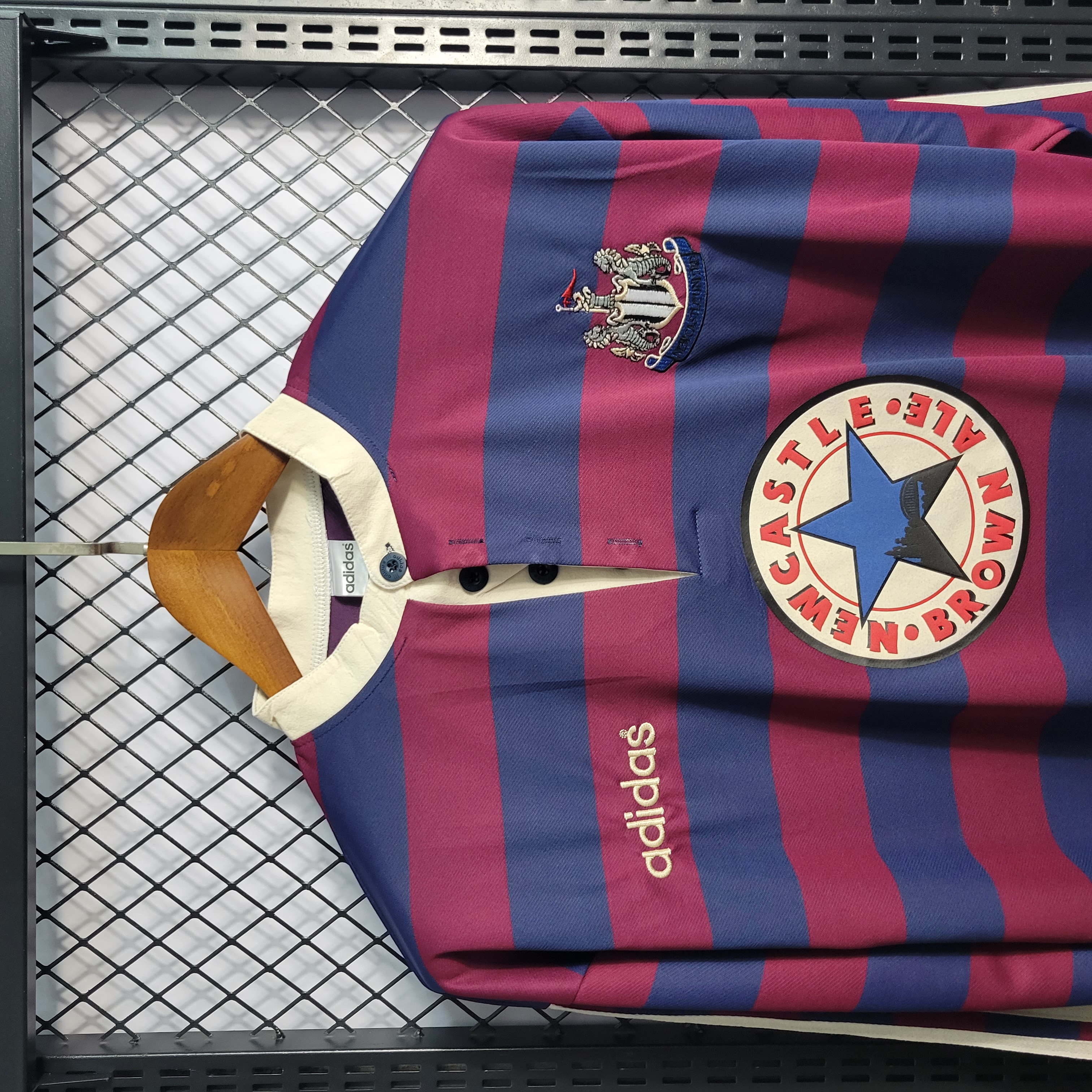 Retro Newcastle United 1995-96 Away Stadium Long Sleeve Jersey - ManixJersey