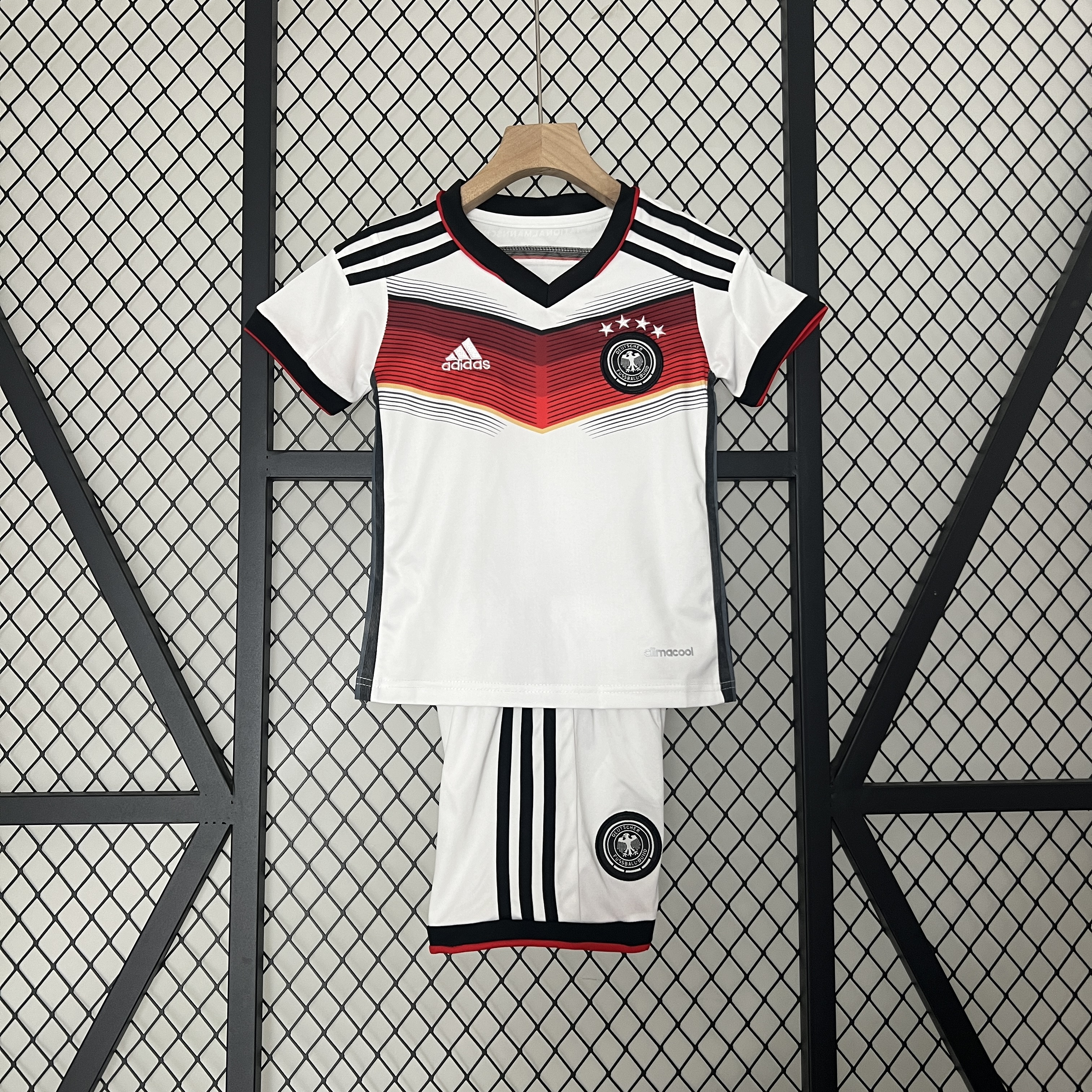 Retro Germany 2014 Home Stadium Kids Kit - ManixJersey