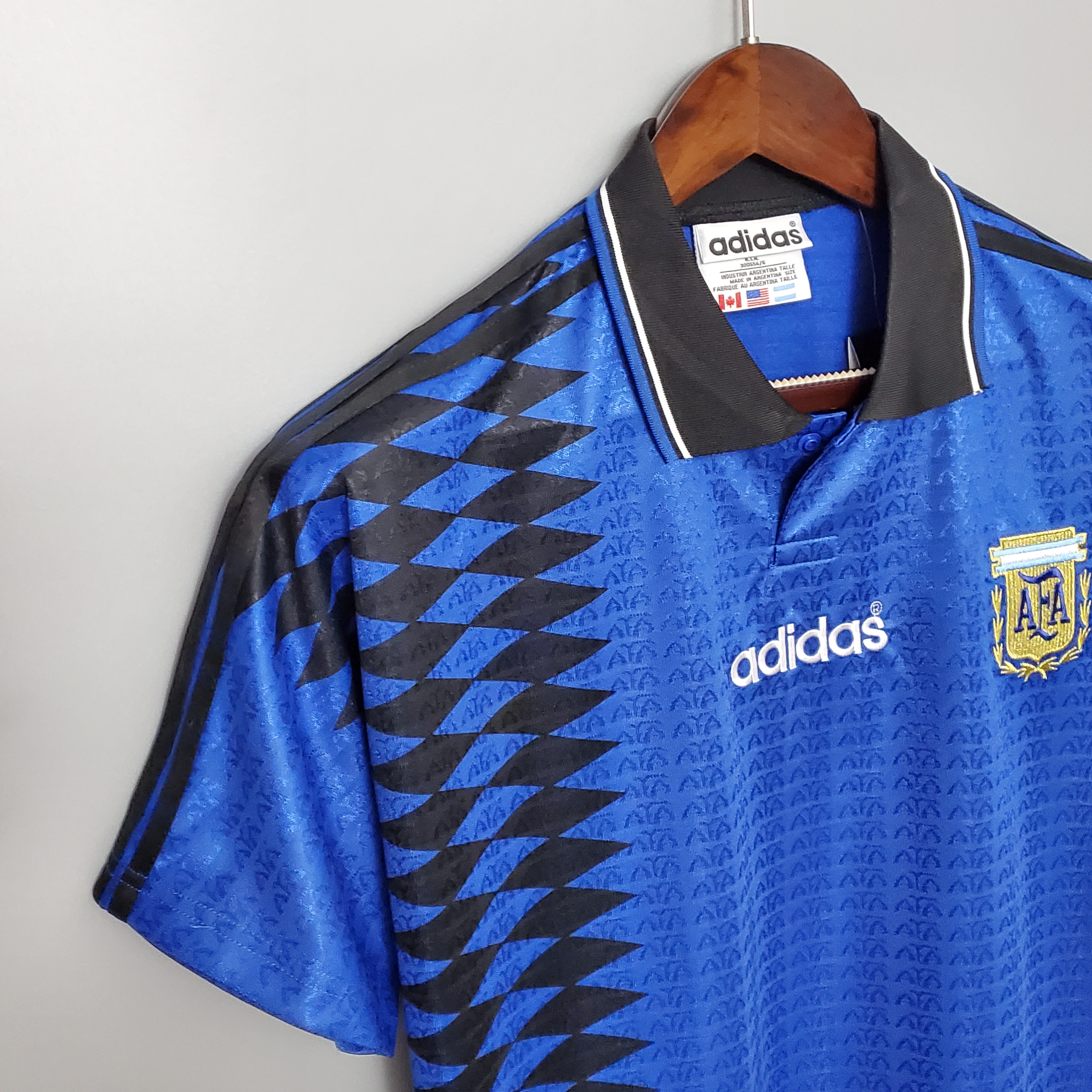 Retro Argentina 1994 Away Stadium Jersey - ManixJersey