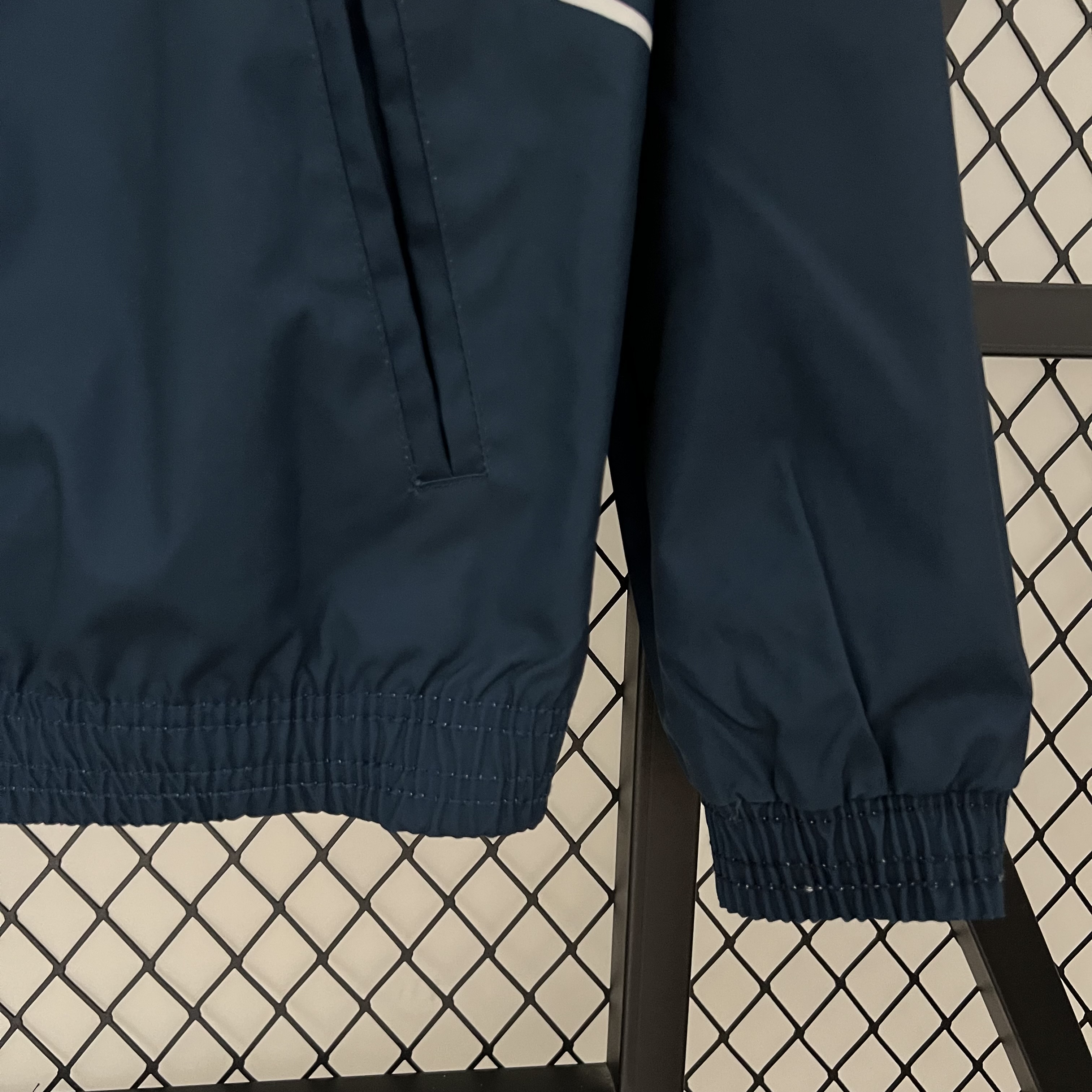 B.A.R.S.A 23-24 Player Reversible Windbreaker - White & Blue - ManixJersey