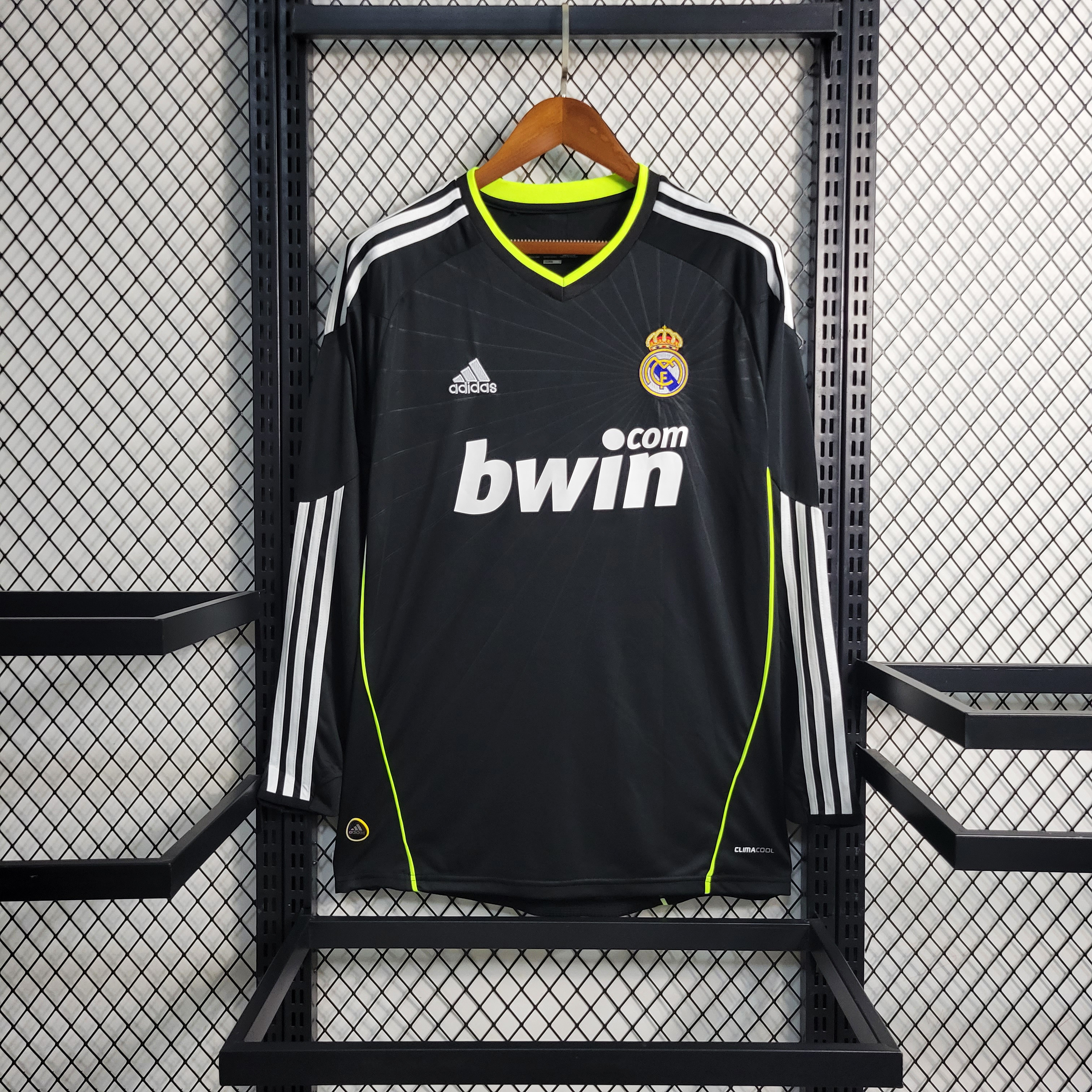 Retro Real Madrid 10-11 Away Stadium Long Sleeve Jersey - ManixJersey