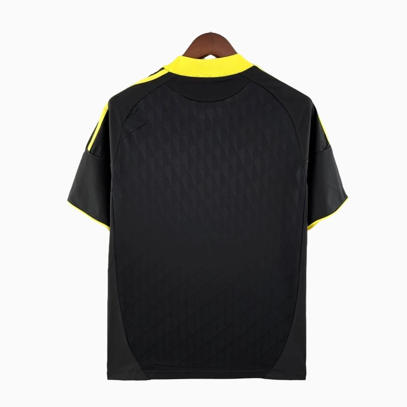 Retro Liver.pool 2010-11 Third Jersey - ManixJersey