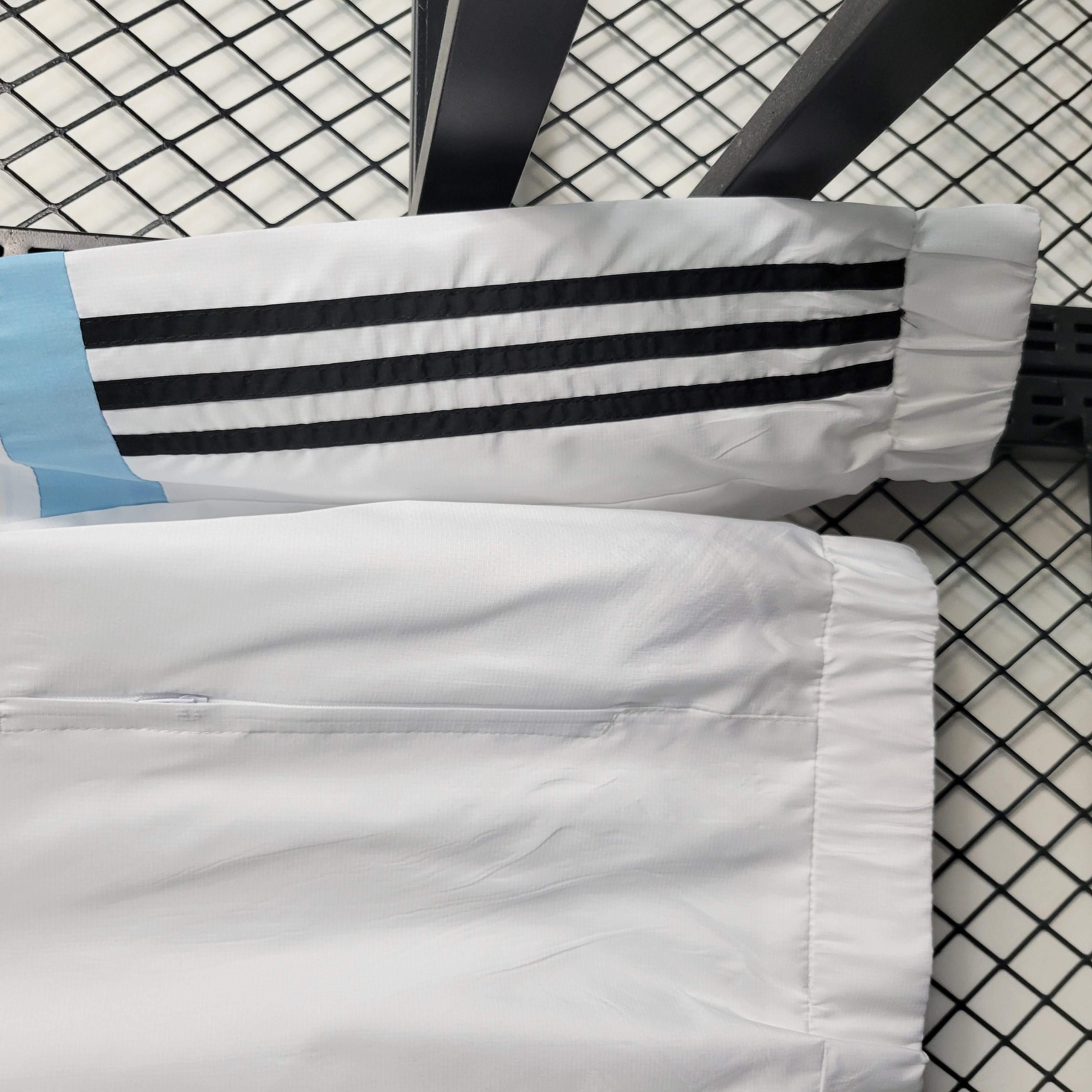 23-24 Arsenal White Windbreaker S-XXL - ManixJersey