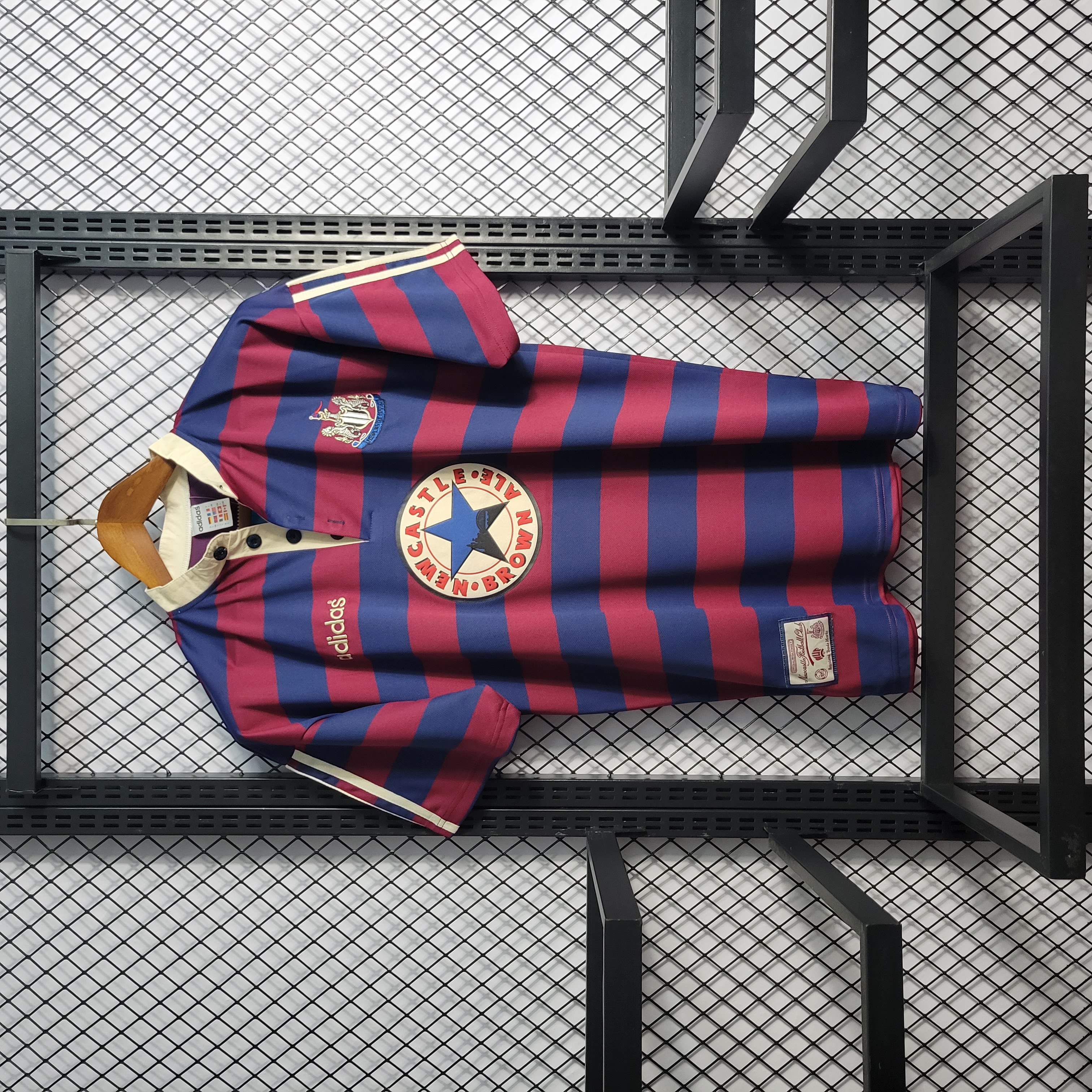 Retro Newcastle United 1995-96 Away Stadium Jersey - ManixJersey