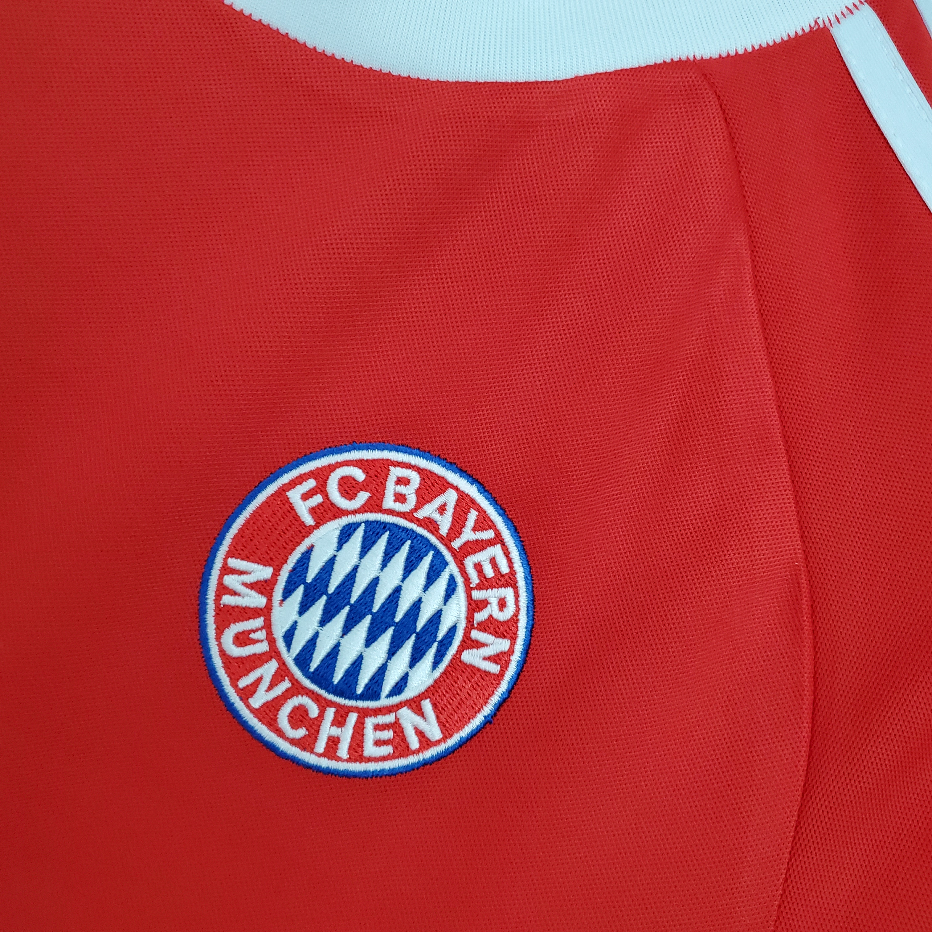 Retro Bayern Munich 00-01 Home Stadium Jersey - ManixJersey
