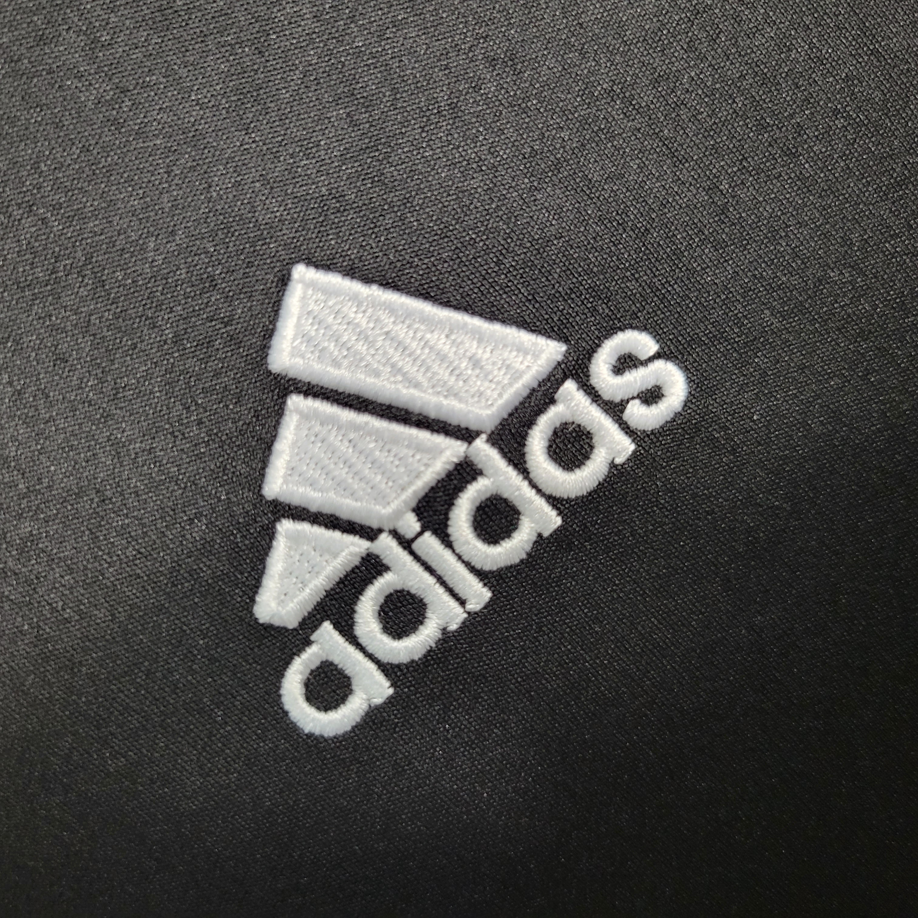 Real Madrid Retro 16-17 Third Jersey - ManixJersey