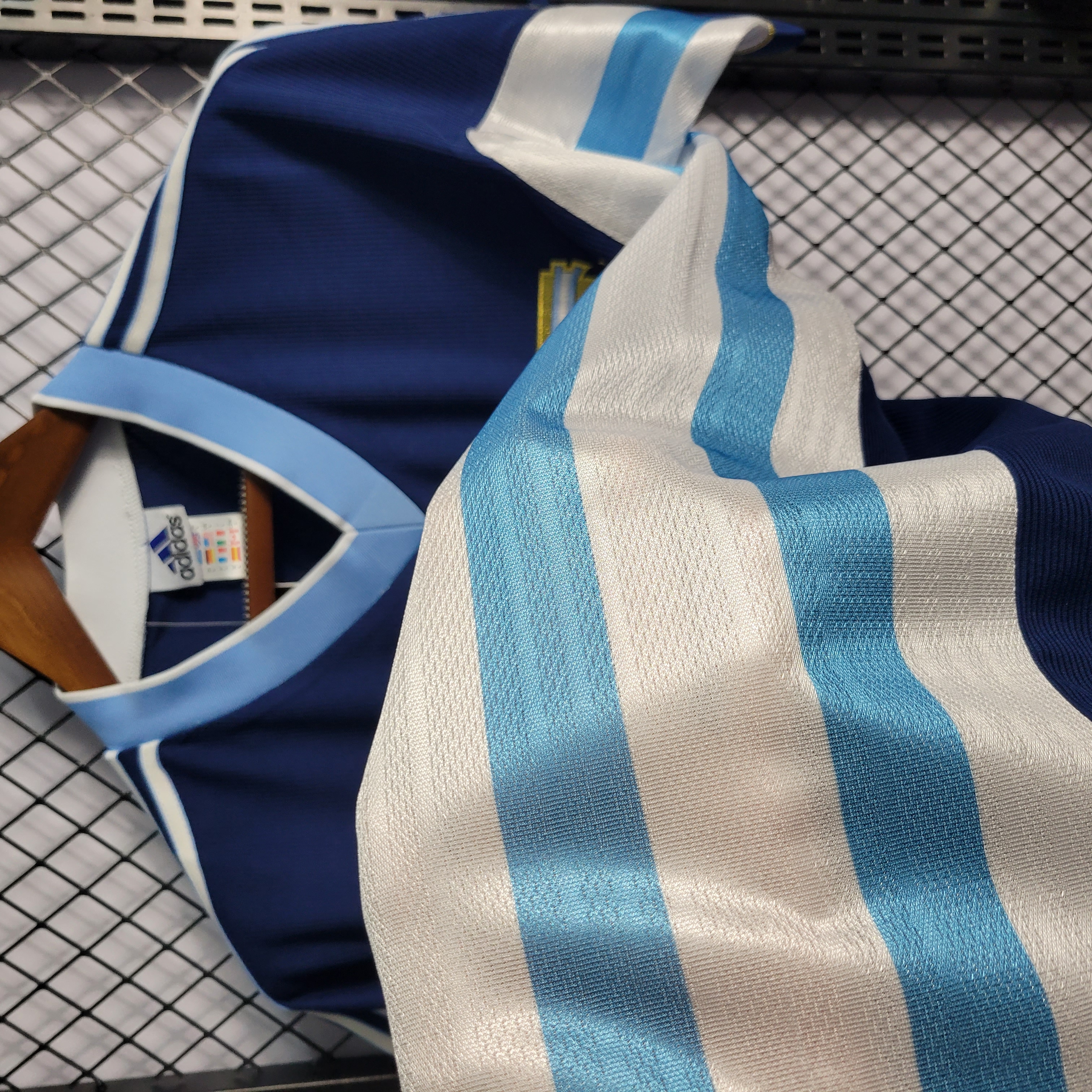 Retro Argentina 1998 Away Stadium Jersey - ManixJersey