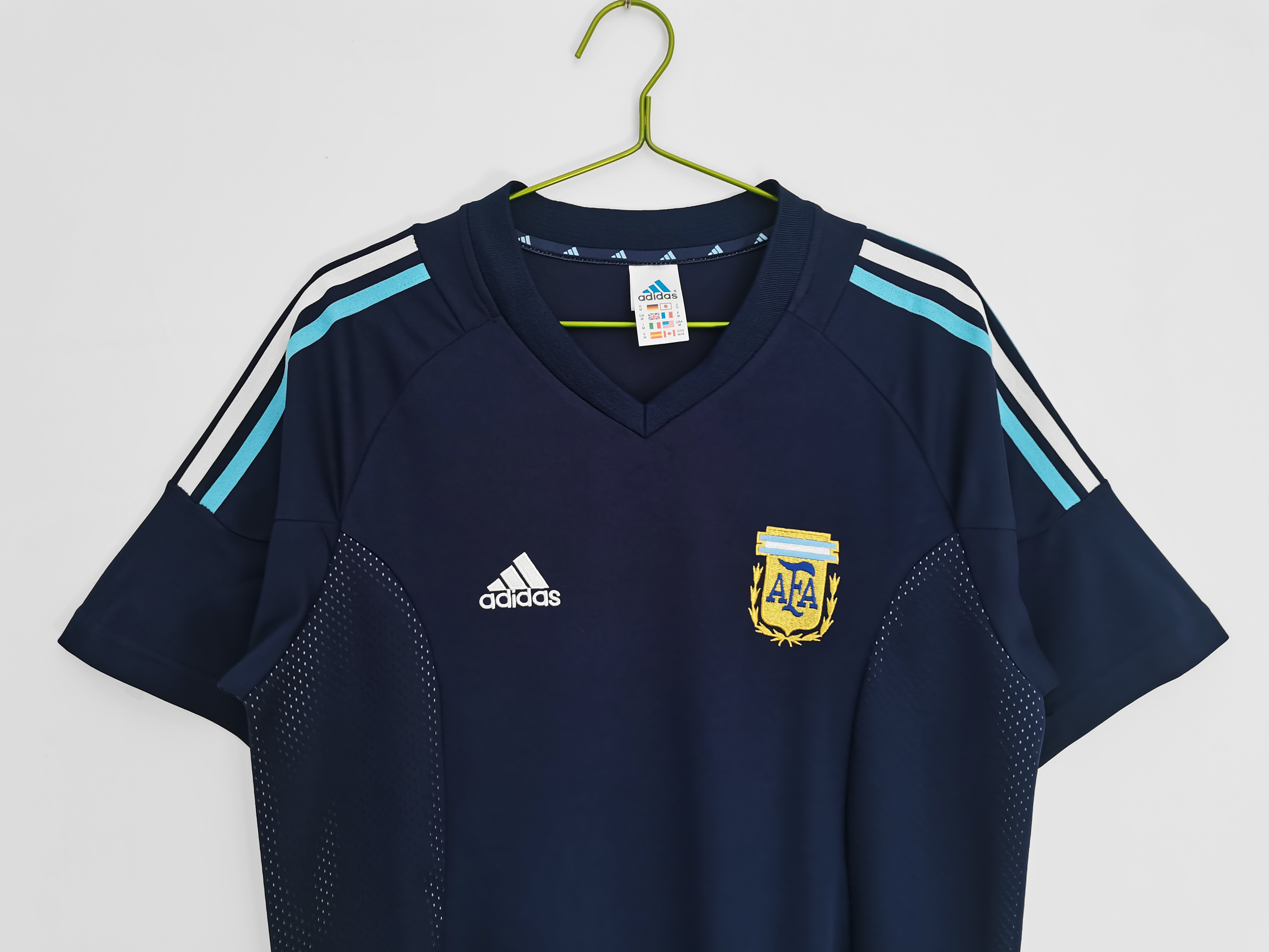 Retro Argentina 2002 Away Stadium Jersey - ManixJersey